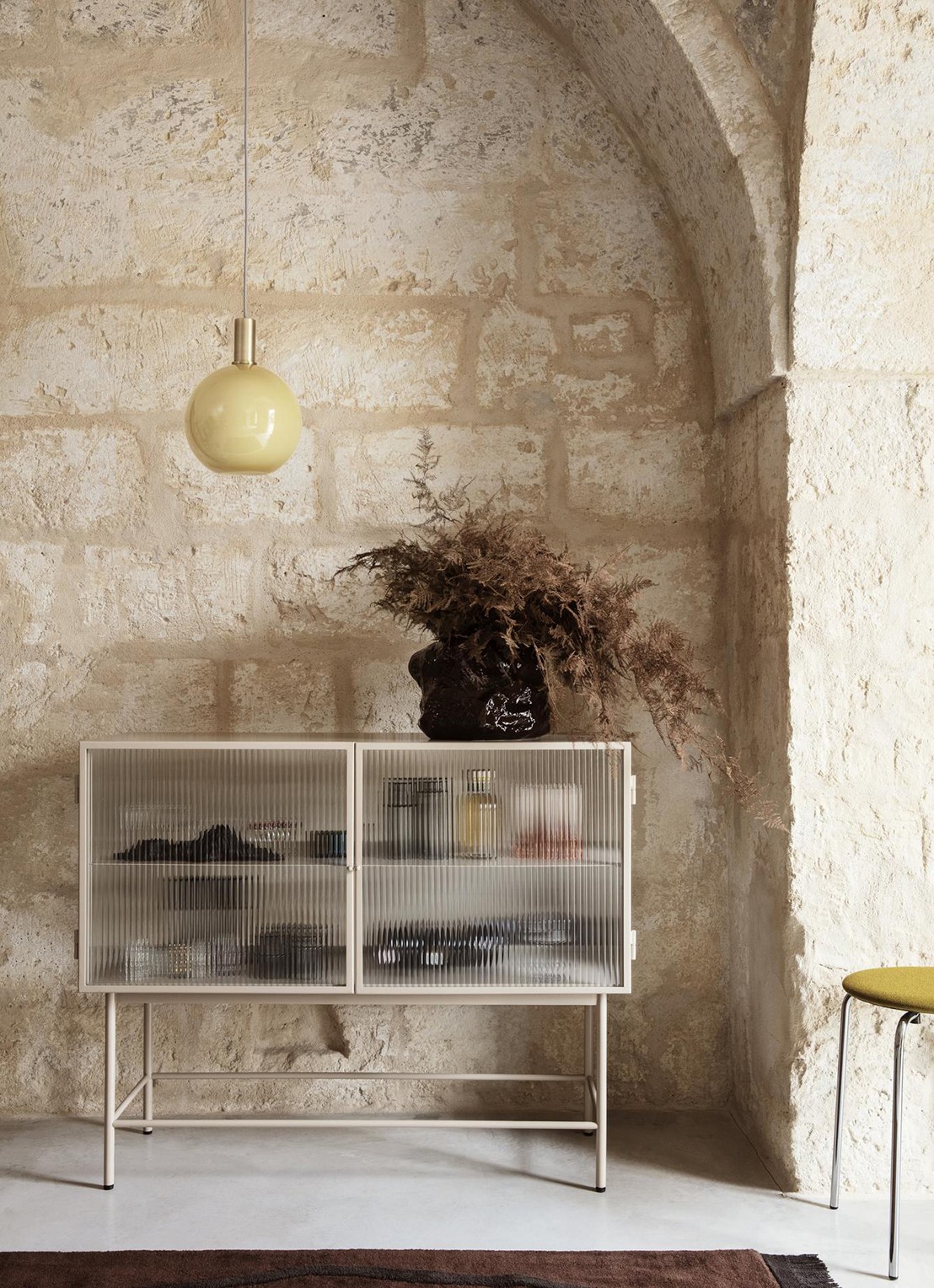 ferm LIVING Haze dressoir - voorkant 2 beige