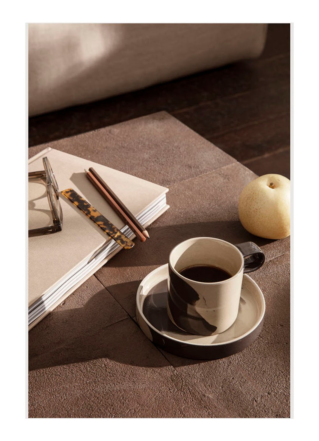 ferm LIVING Inlay kop en schotel 20 cl  - voorkant 2 zand