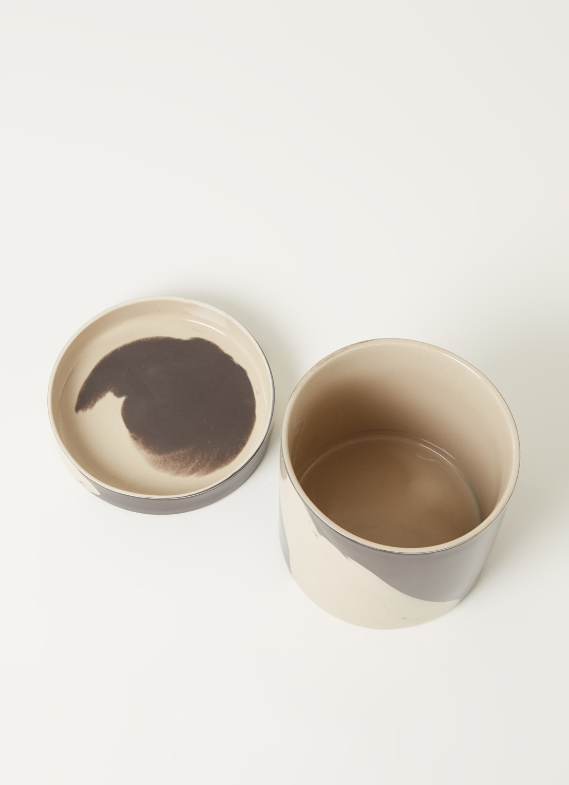 ferm LIVING Inlay L voorraadpot - detail 3 donkerbruin