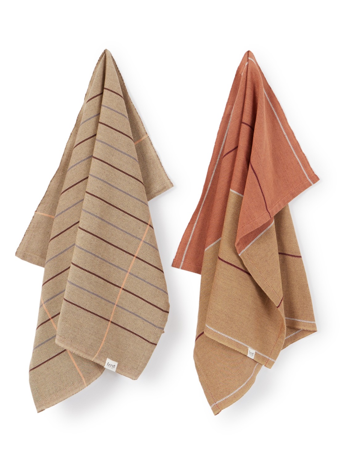 ferm LIVING Ito theedoek van  katoen 70 x 50 cm set van 2 - voorkant camel