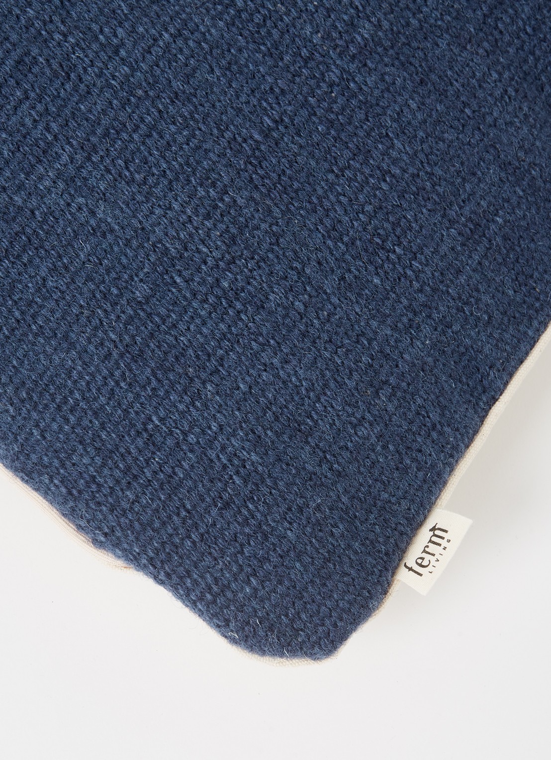 ferm LIVING Kelim sierkussen 50 x 50 cm  - detail 4 wit