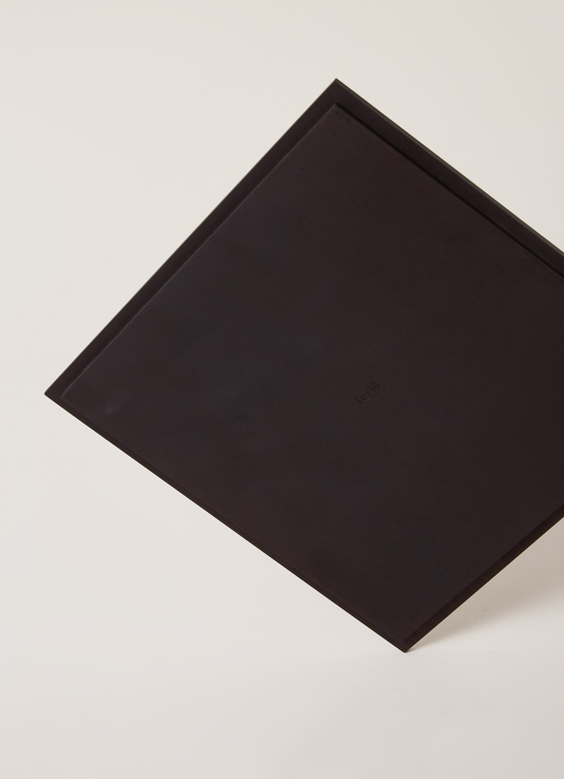 ferm LIVING Plant Box tray van hout 26 x 26 cm - detail 3 zwart