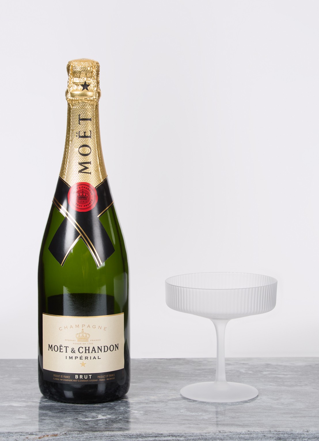 ferm LIVING Ripple champagneglas set van 2 - voorkant 2 wit
