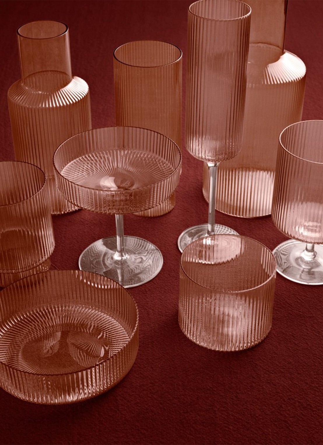 ferm LIVING Ripple wijnglas set van 2 - voorkant 2 lichtroze