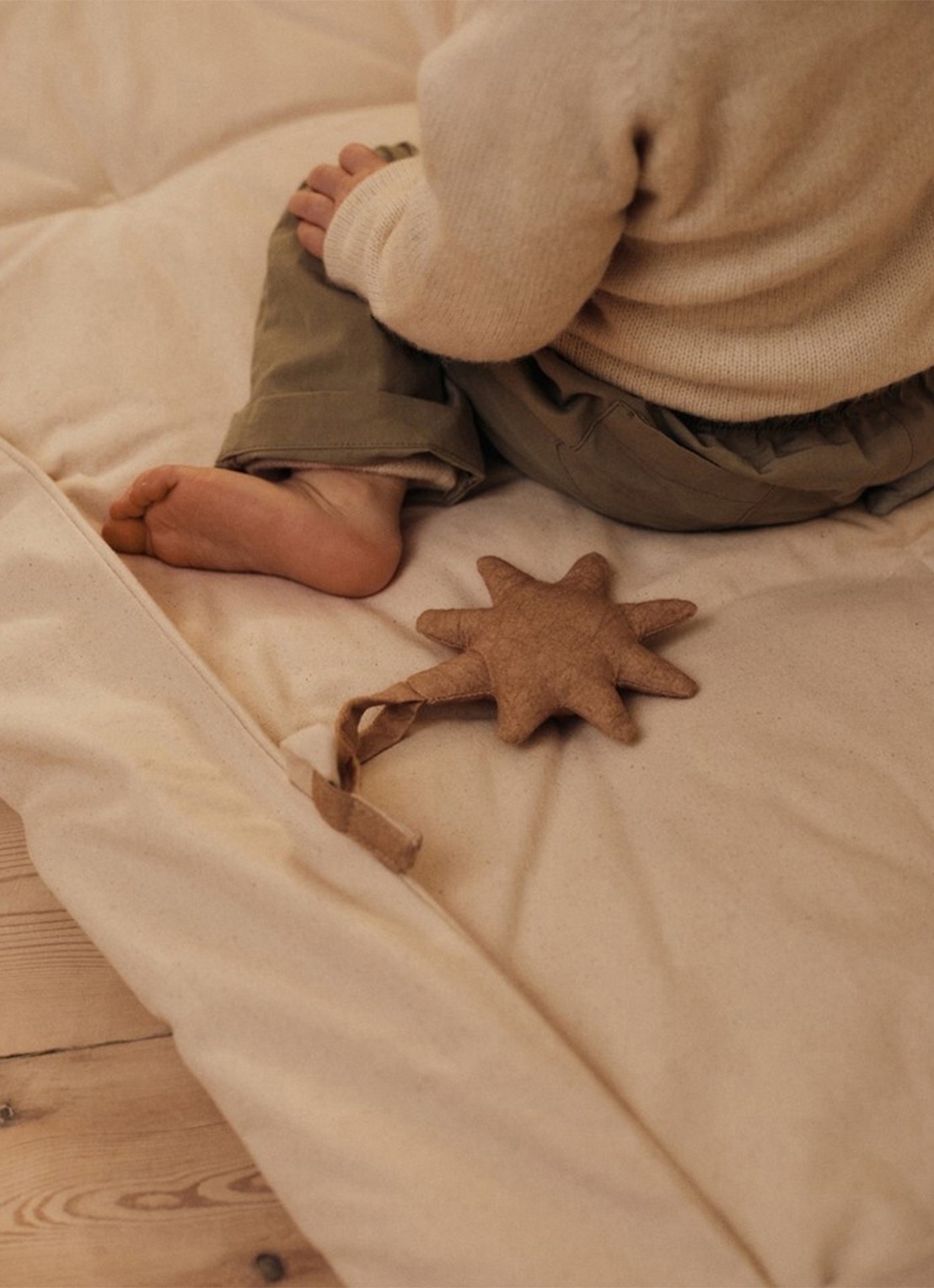 ferm LIVING Skye babyspeelgoed set van 3 - achterkant roze