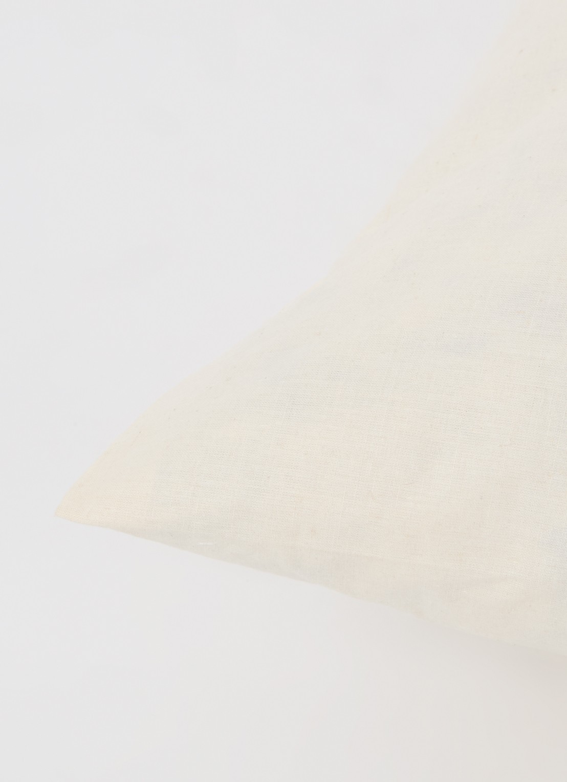 ferm LIVING Søms sierkussen vulling 50 x 50 cm - voorkant 2 gebroken wit