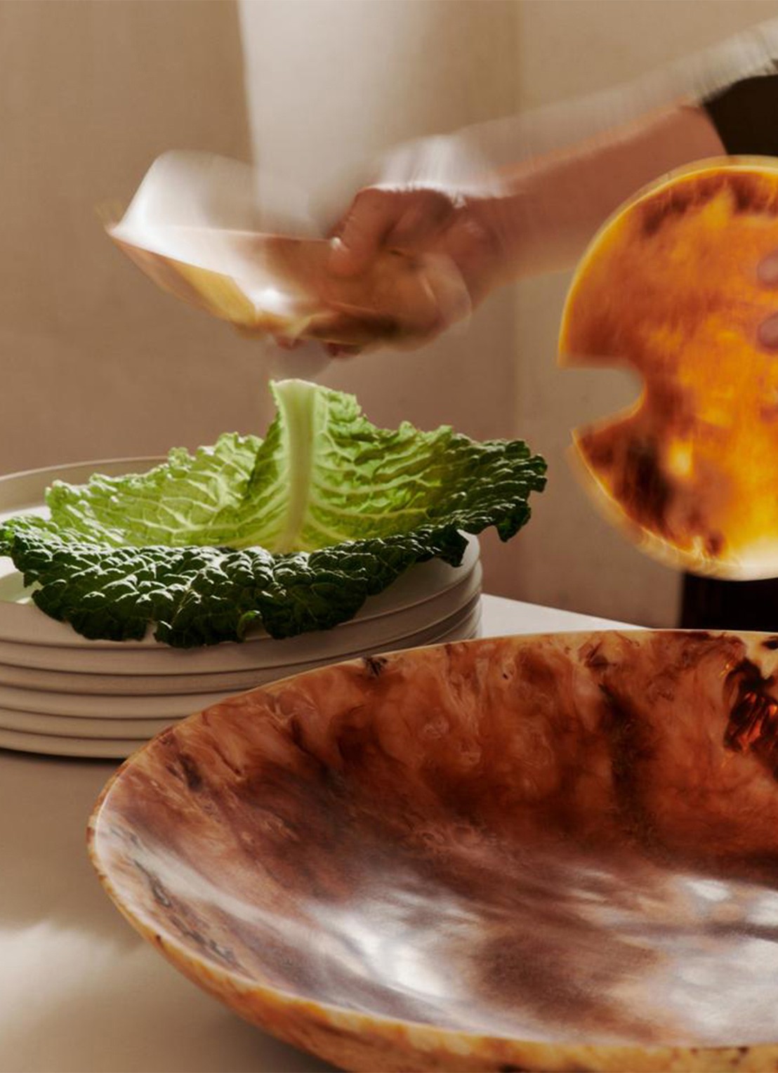 ferm LIVING Sol saladebestek 2-delig - voorkant 3 bruin