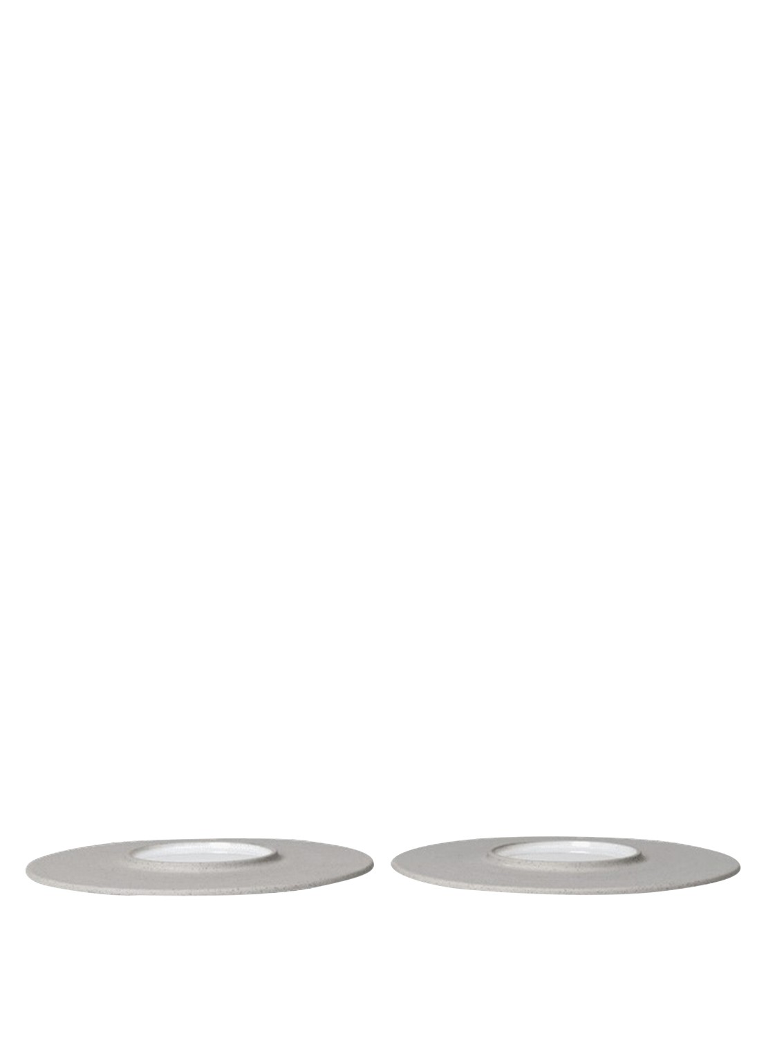 ferm LIVING Sonae gebaksbordje 22 cm - detail lichtgrijs