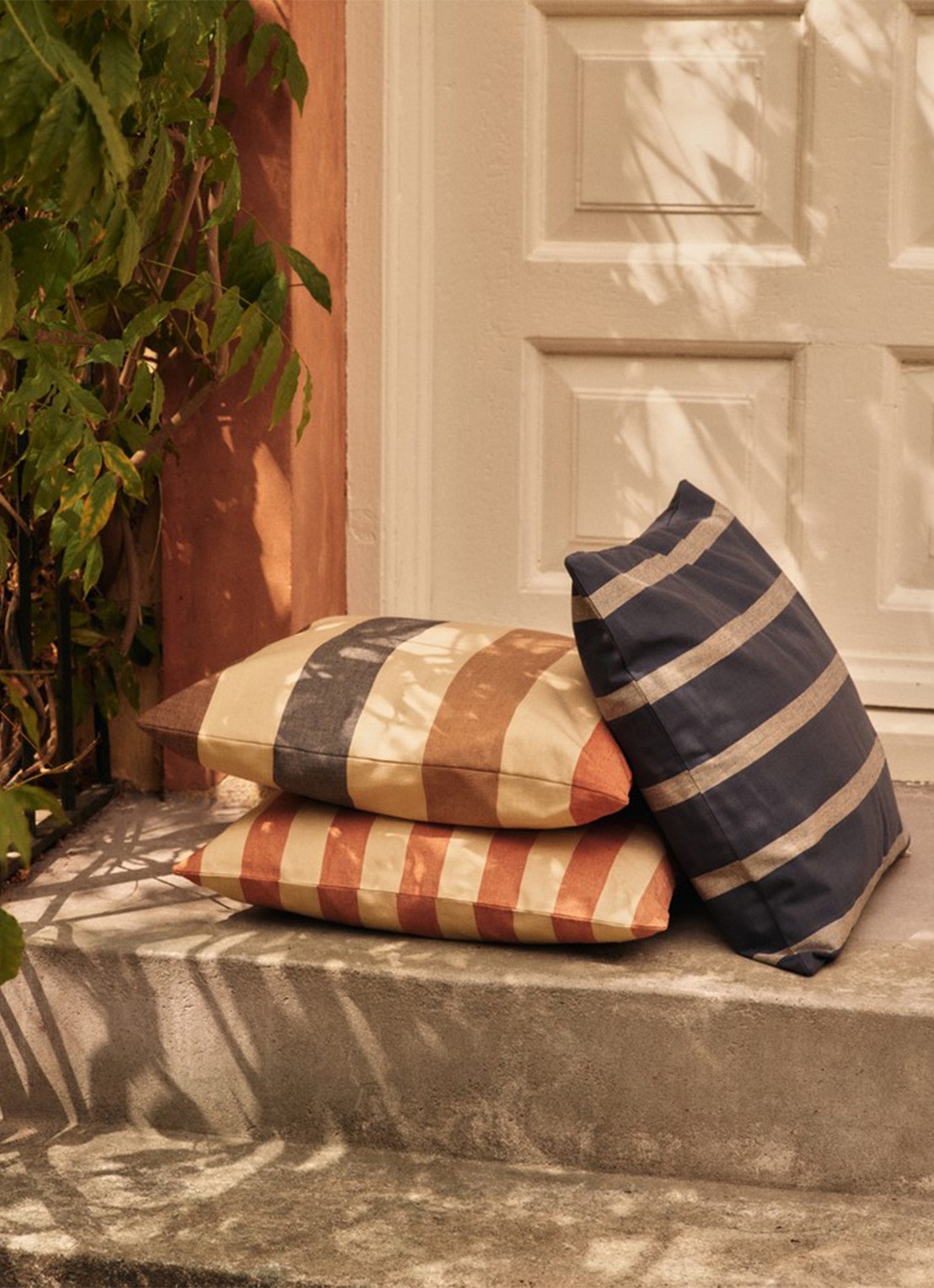 ferm LIVING Strand sierkussen 50 x 50 cm - voorkant 2 creme