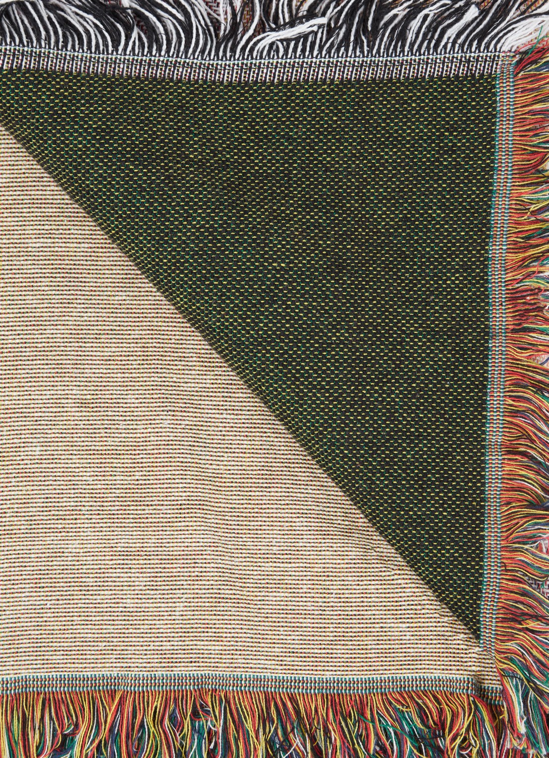 ferm LIVING Wandkleed 170 cm - detail donkergroen