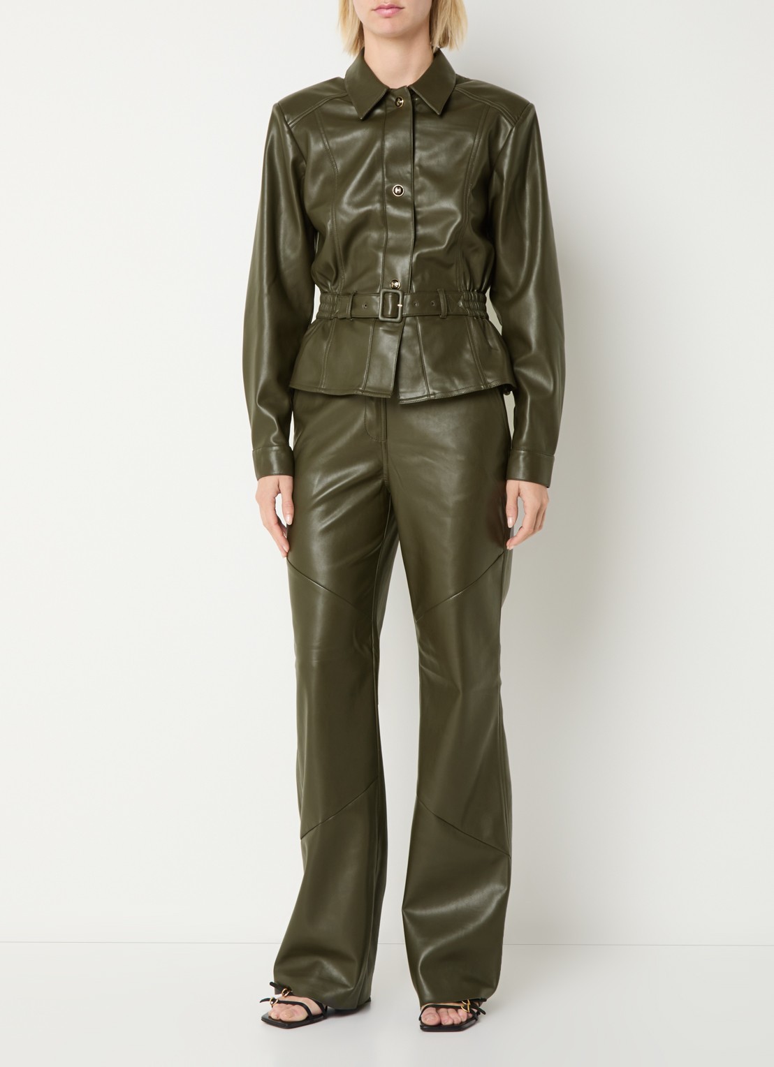 Fifth House Jessy high waist wide fit broek van imitatieleer met steekzakken - voorkant 2 donkergroen