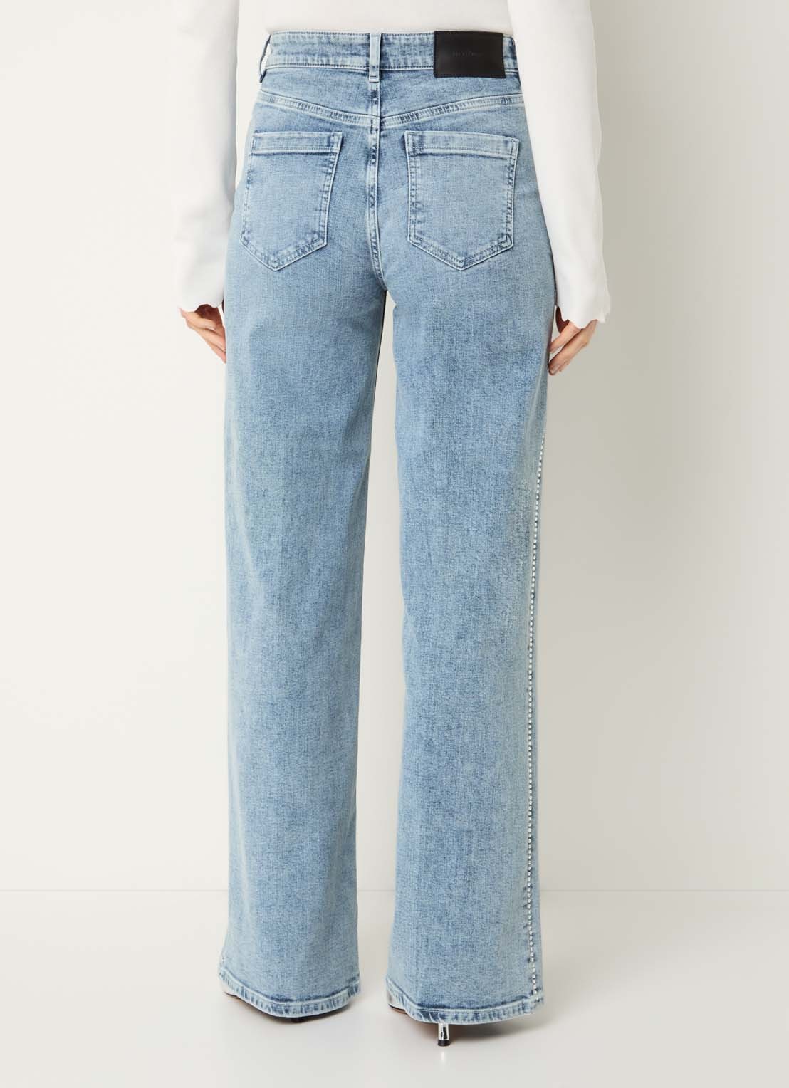 Fifth House Kamilla high waist wide fit jeans met strass - achterkant 5 indigo