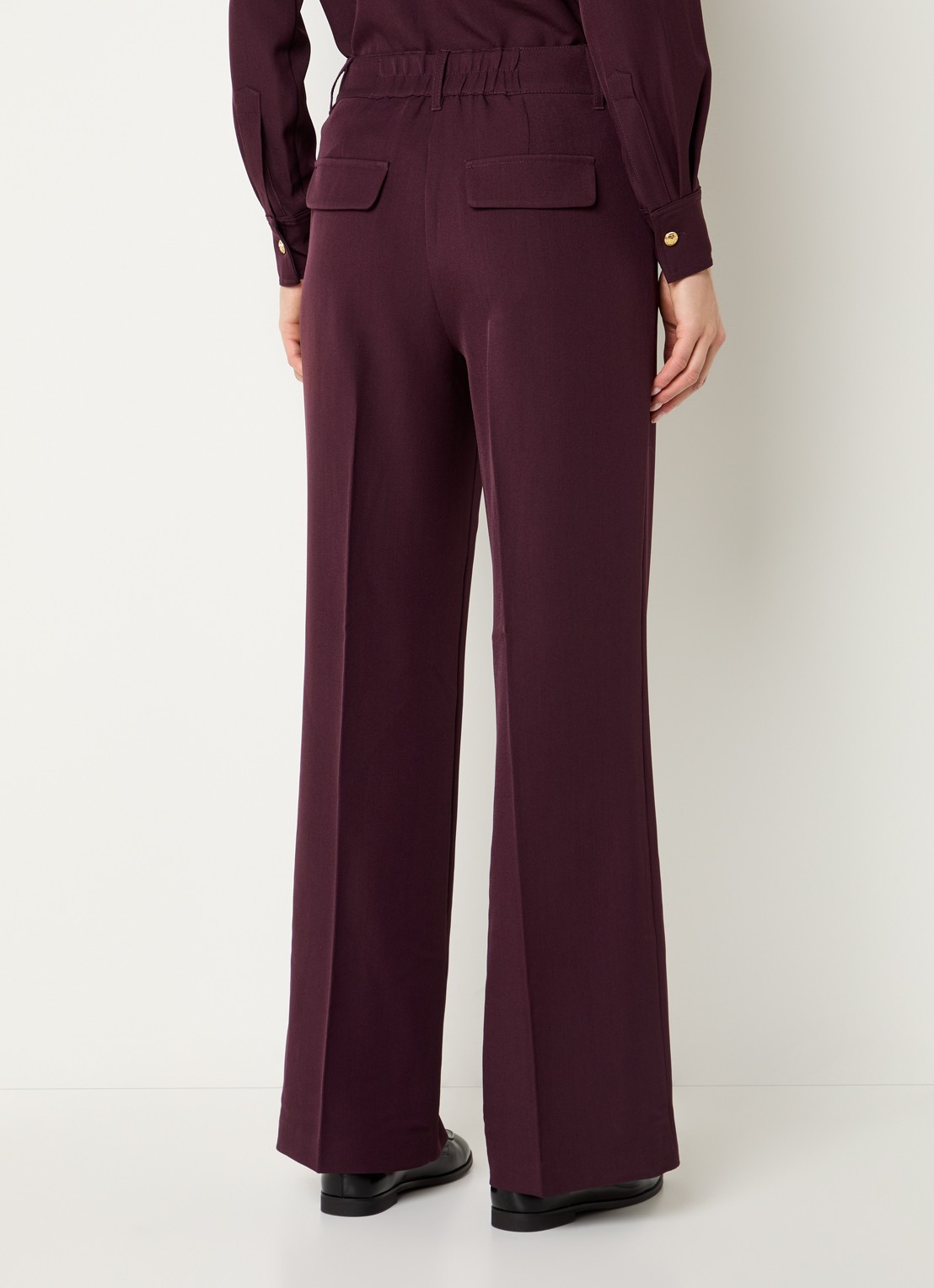 Fifth House Lonni high waist tapered fit pantalon met steekzakken - achterkant aubergine