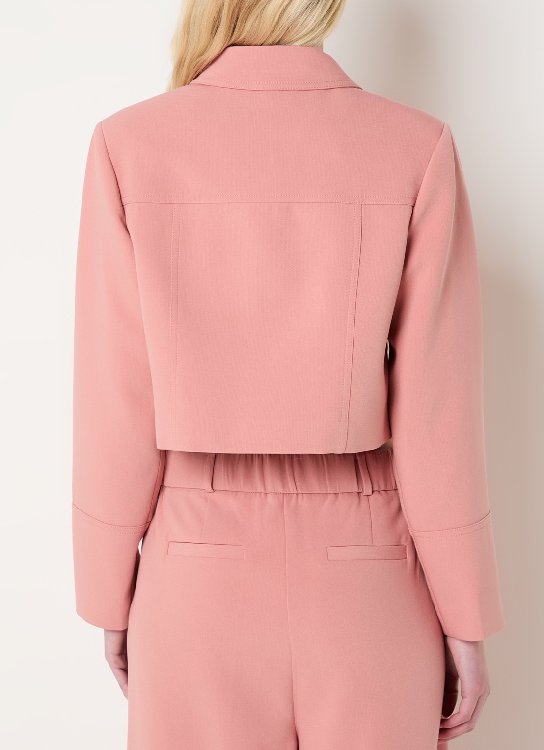 Fifth House Mabelle cropped jack met klepzakken - achterkant 4 roze