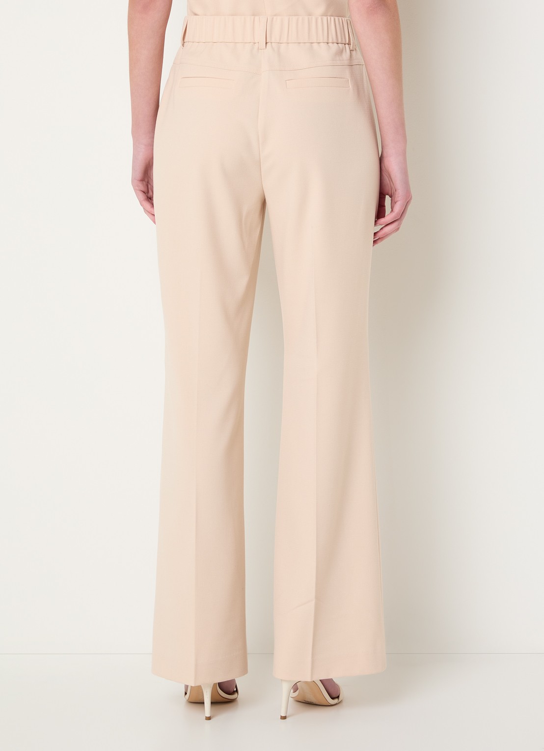 Fifth House Manon high waist wide fit pantalon met opgestikte zakken - achterkant 2 perzikroze