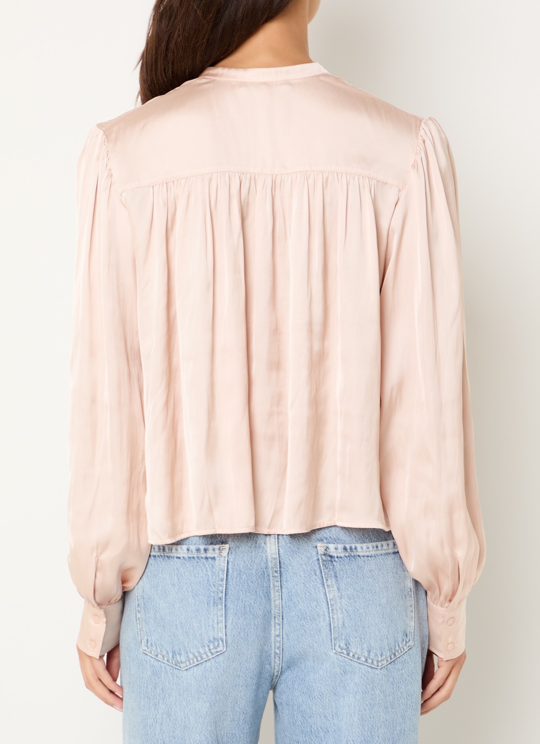 Fifth House Marion blouse van satijn met ballonmouw - achterkant 3 roze