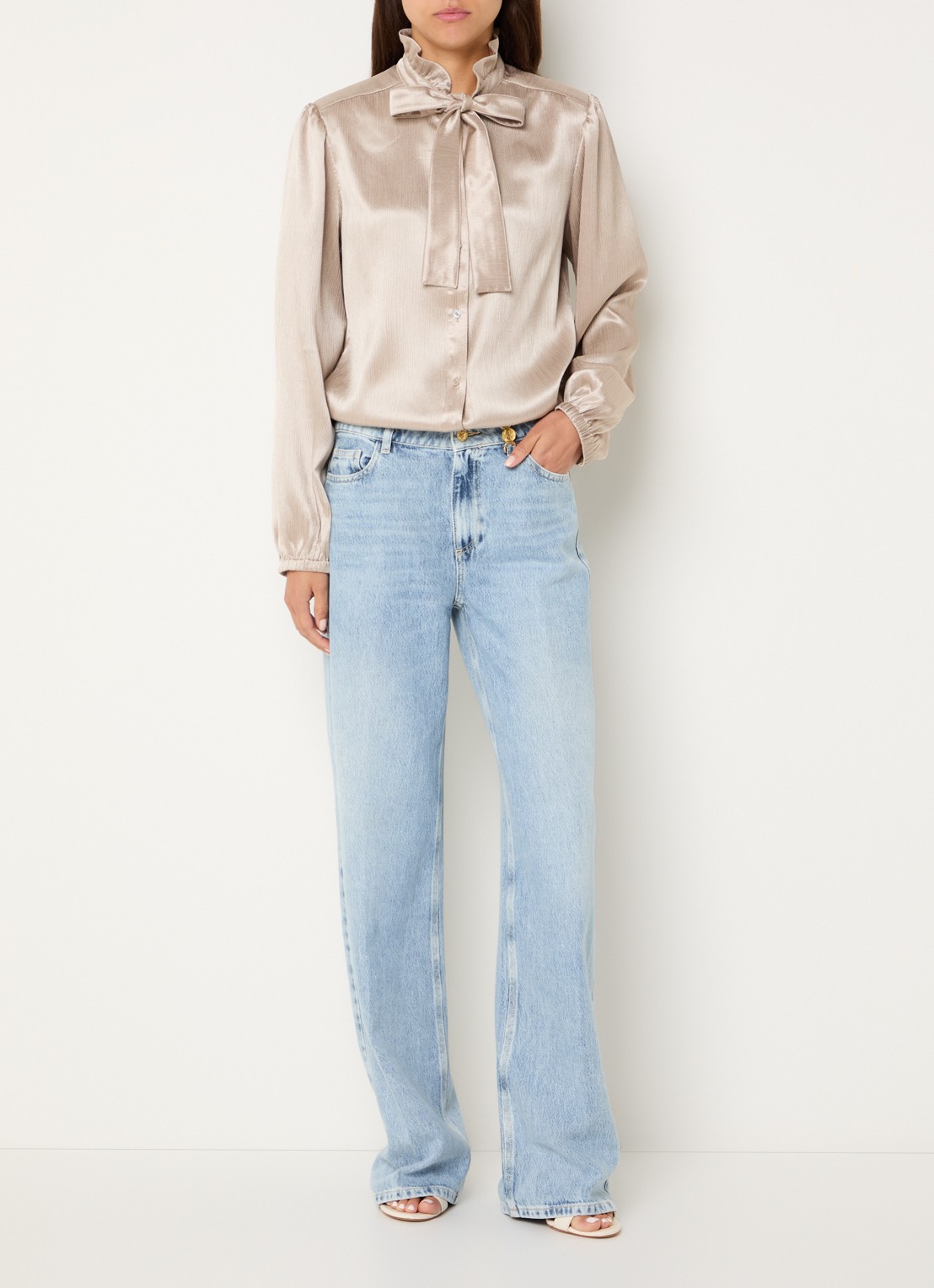 Fifth House Marli blouse met strikdetail - voorkant 3 beige