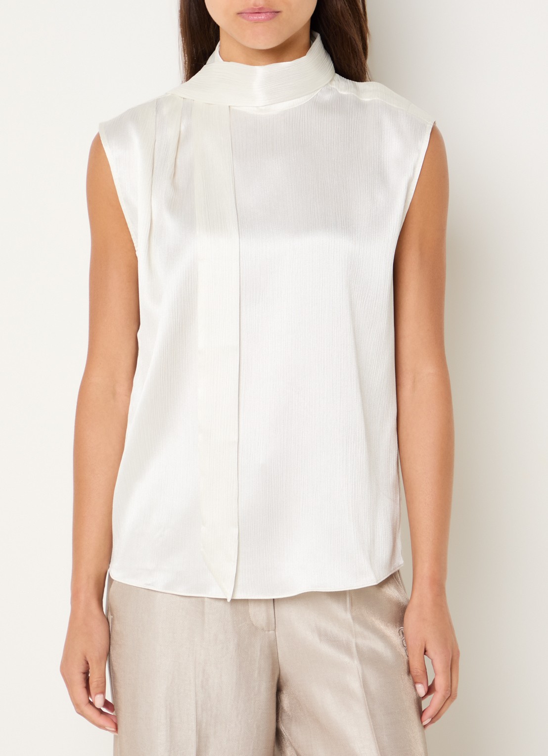 Fifth House Marli top met sjaalkraag - detail 4 creme