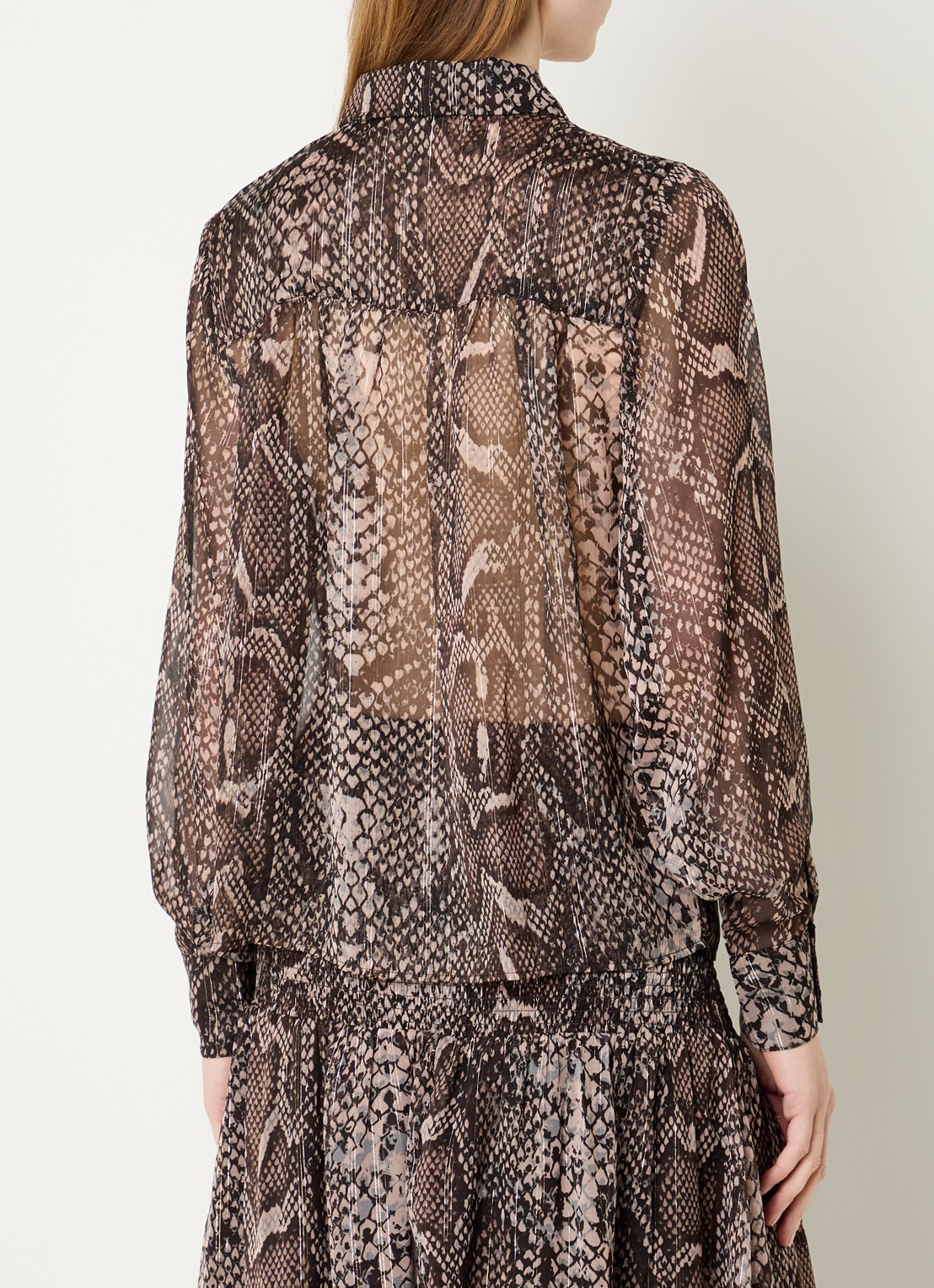 Fifth House Olicia semi-transparante blouse met slangenprint - achterkant bruin