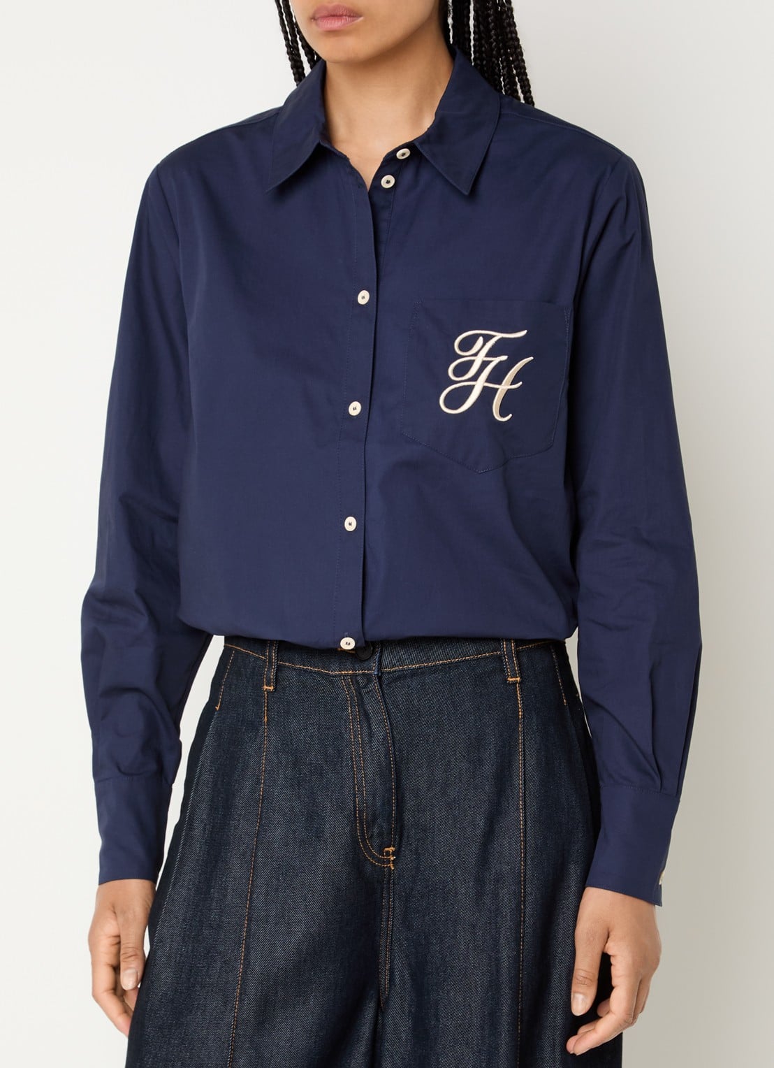 Fifth House Osan blouse met logoborduring - detail 3 donkerblauw