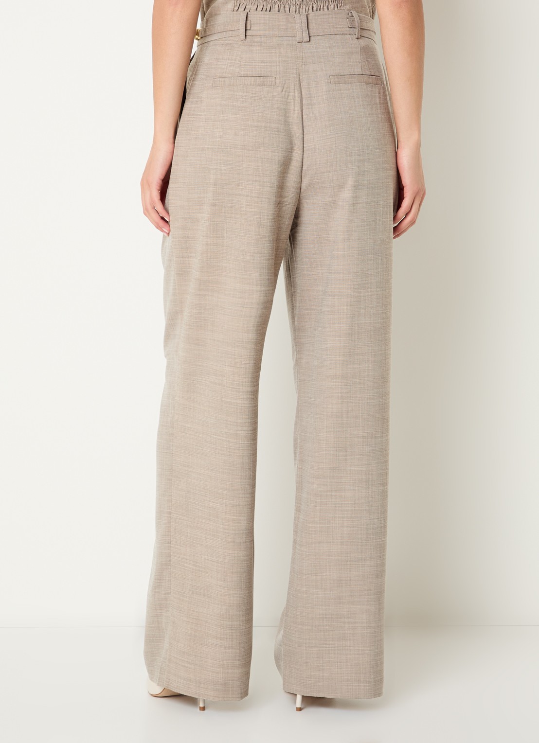Fifth House Ozzy high waist straight leg pantalon met steekzakken  - achterkant 3 middengrijs