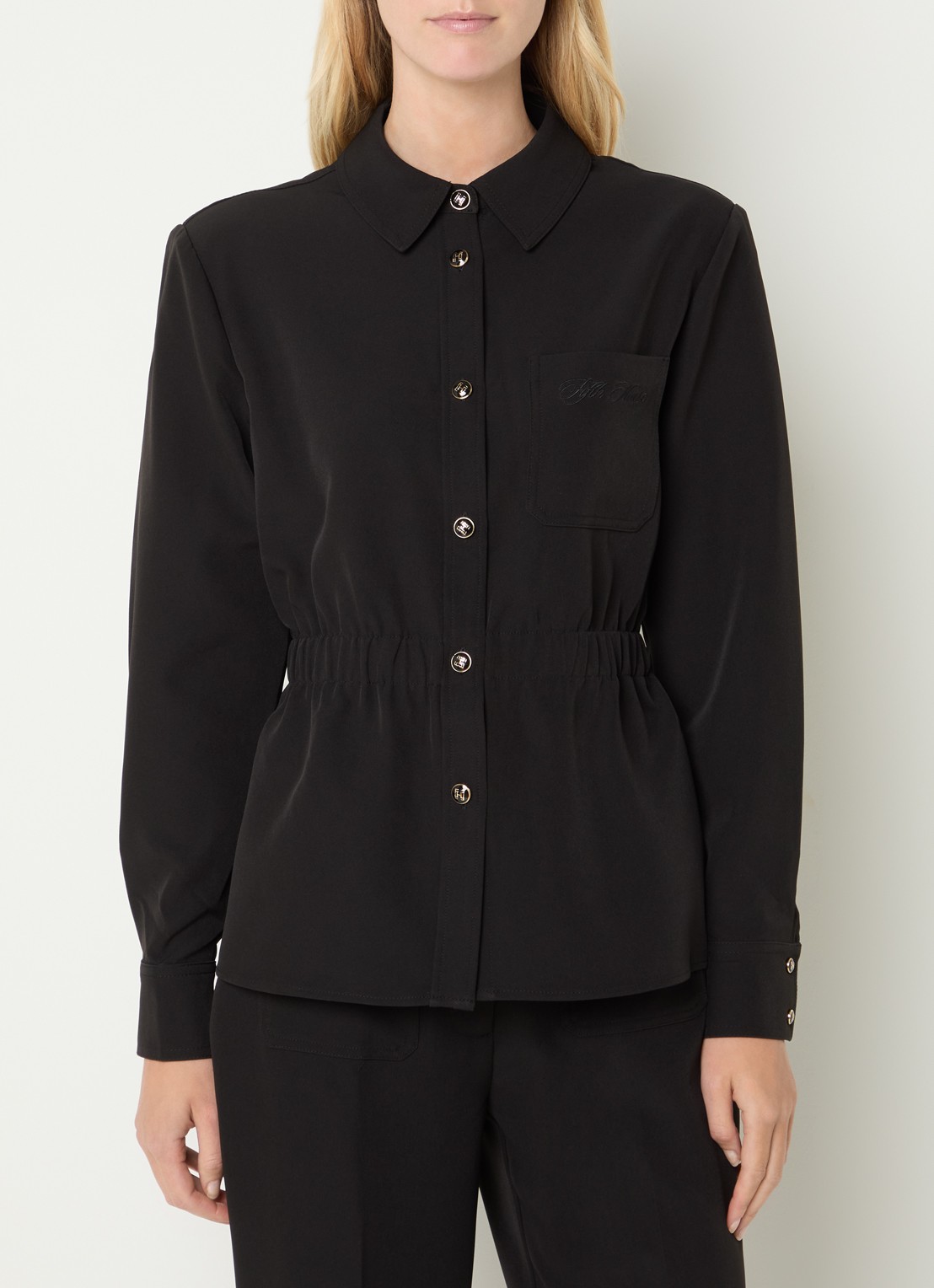 Fifth House Peggi blouse met borstzak - detail zwart