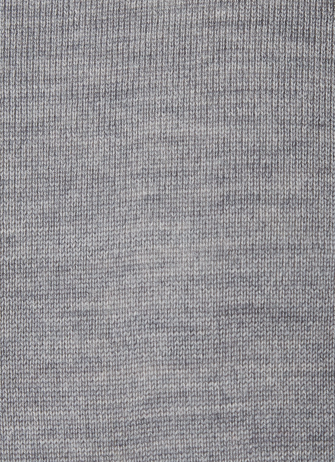 Filippa K Merino fijngebreide pullover met ronde hals - detail 2 lichtgrijs