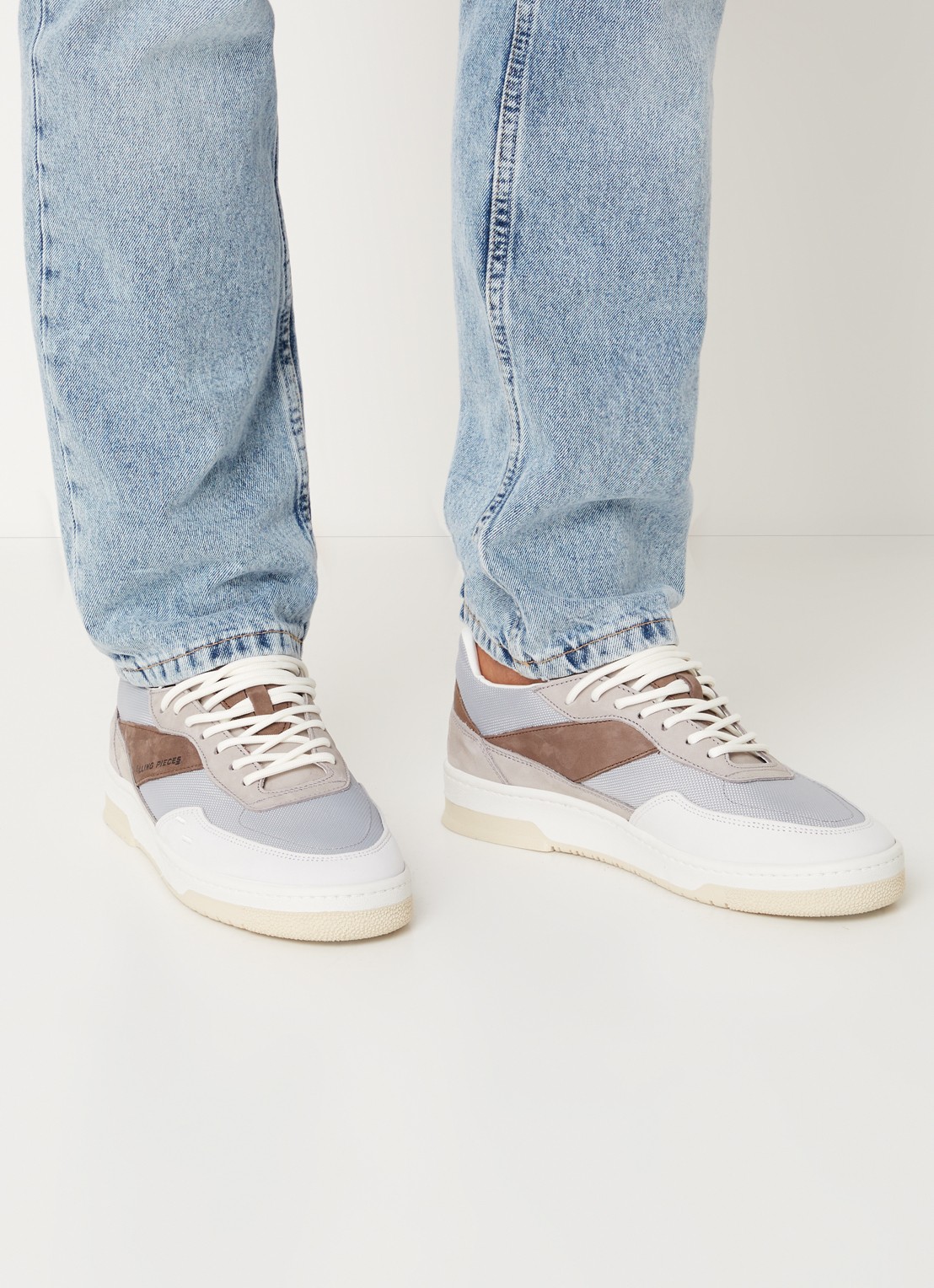 Filling Pieces Ace Spin sneaker met suède details - voorkant 2 grijs