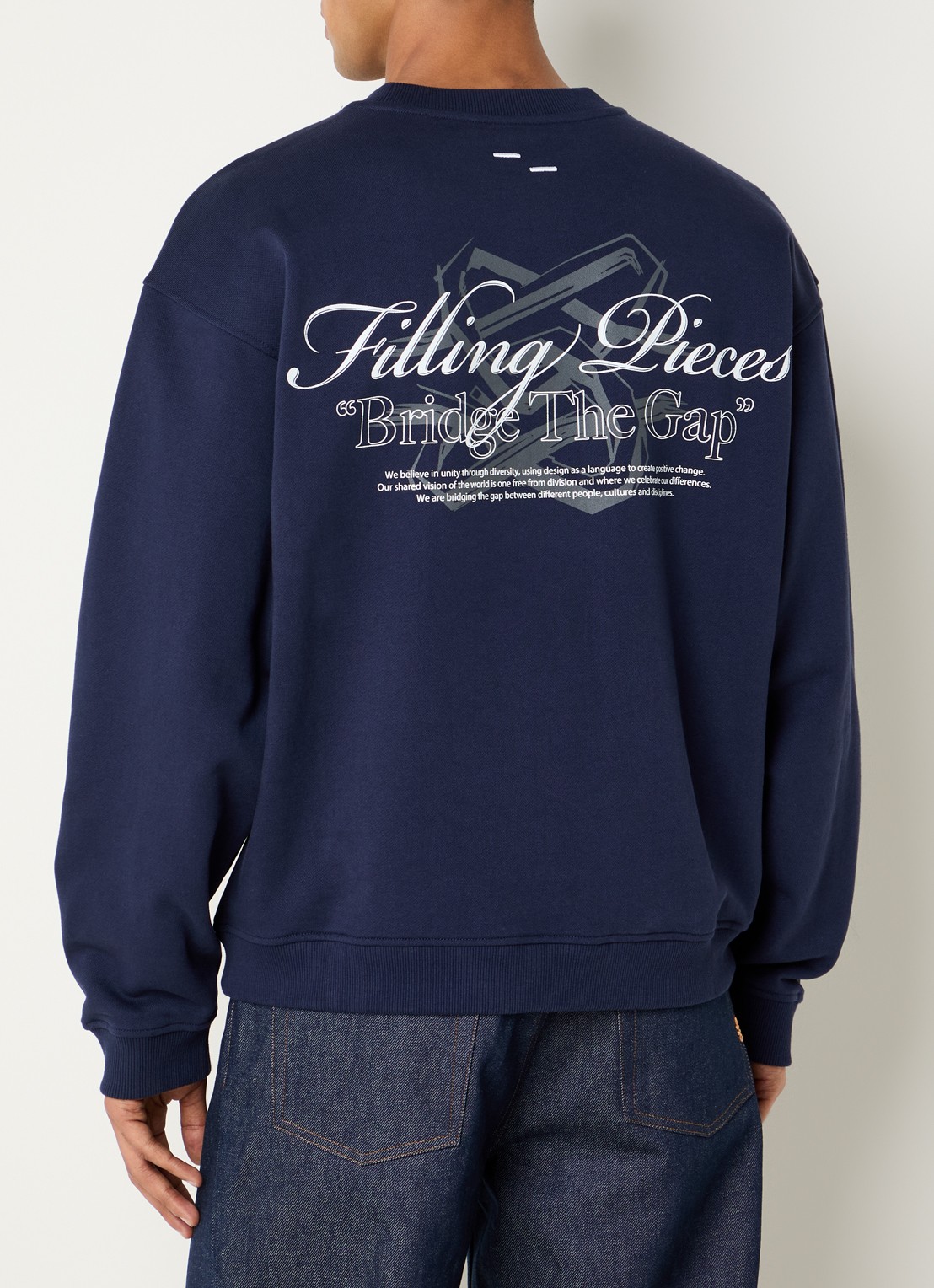 Filling Pieces Bridge the Gap sweater met logo- en backprint - detail donkerblauw
