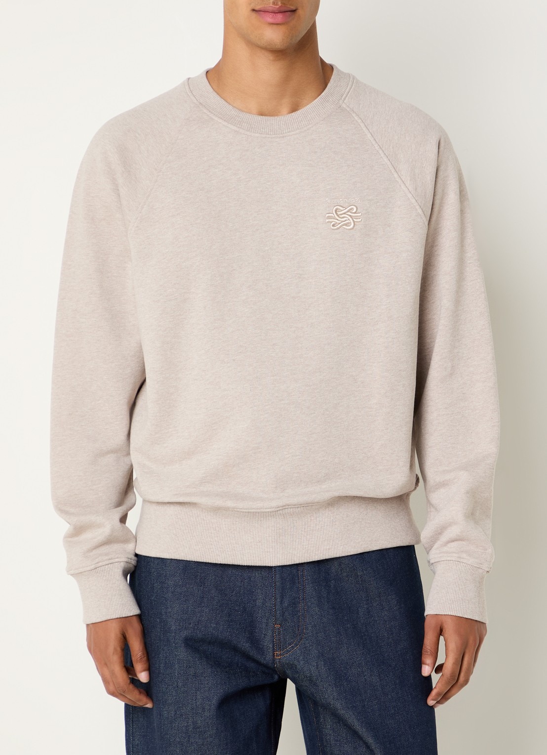 Filling Pieces Embroidered Knot sweater met gemêleerd dessin en logoborduring - detail 2 donkerbeige