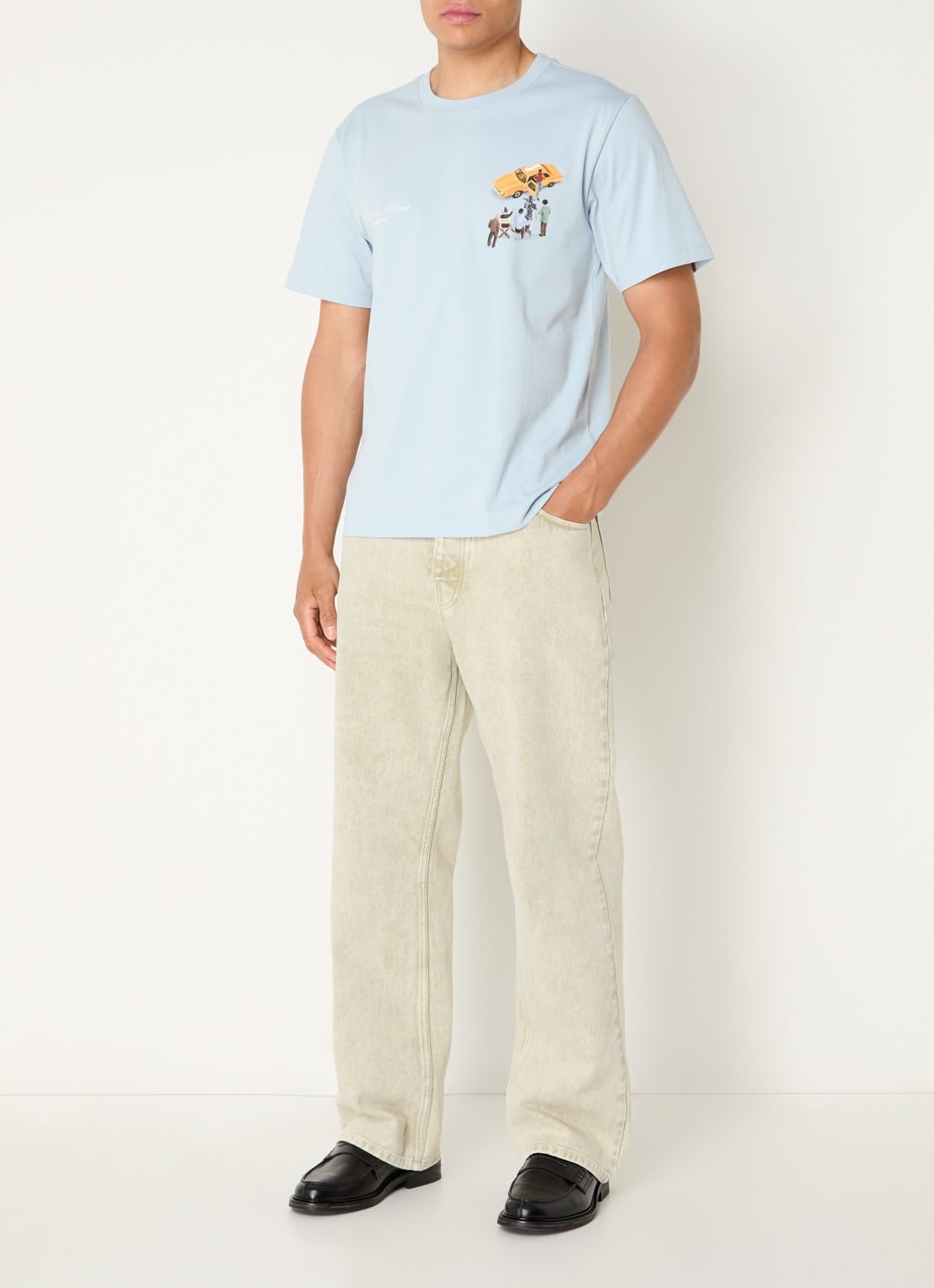 Filling Pieces Film T-shirt logo- en backprint - voorkant 3 lichtblauw