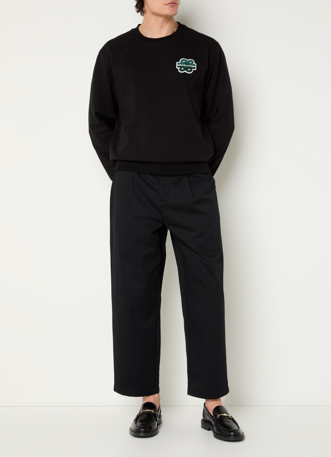 Filling Pieces Gowtu sweater van  katoen met logo - voorkant 3 zwart