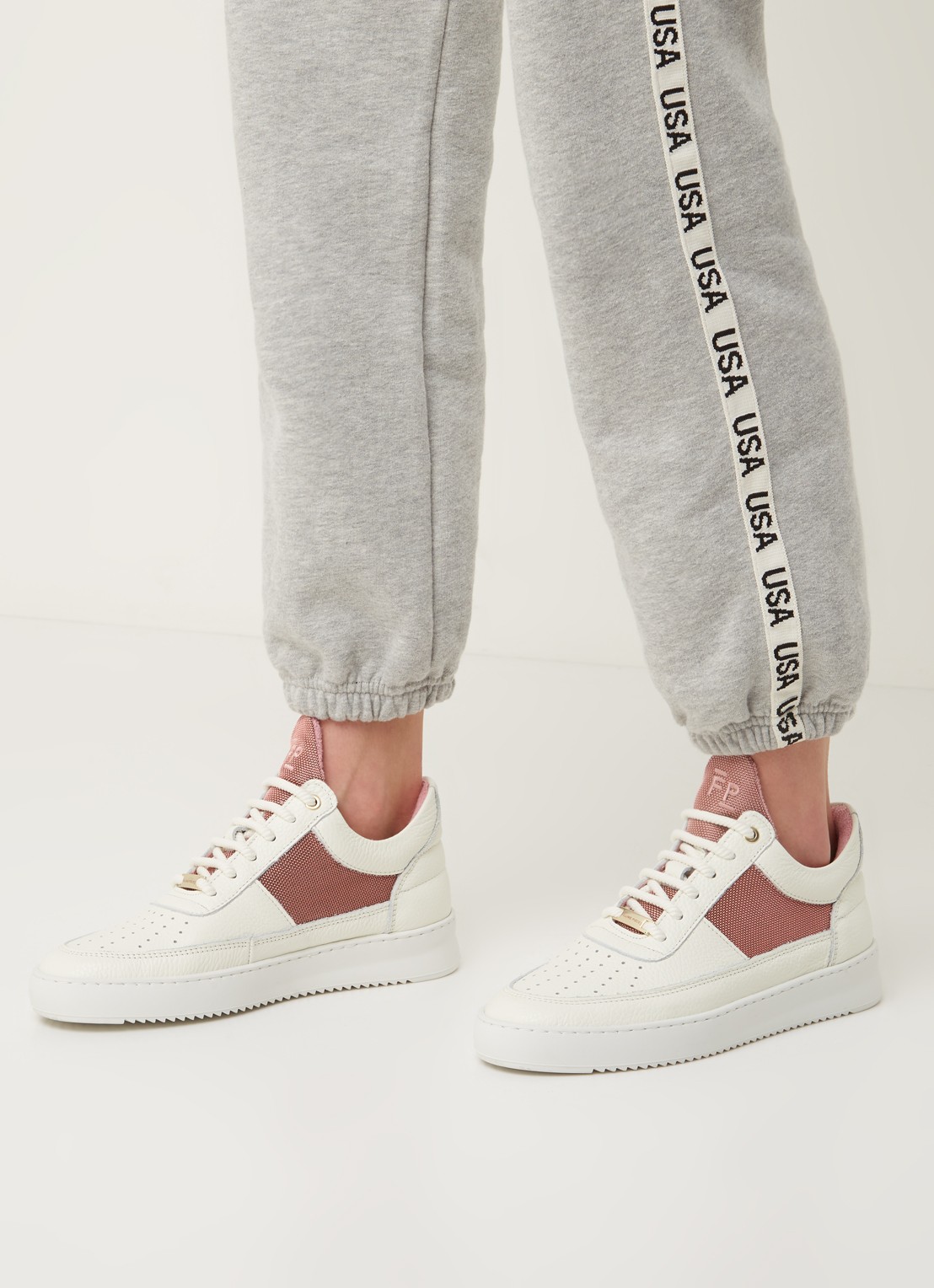 Filling Pieces Low Top Ripple sneaker met leren details - voorkant 2 roze