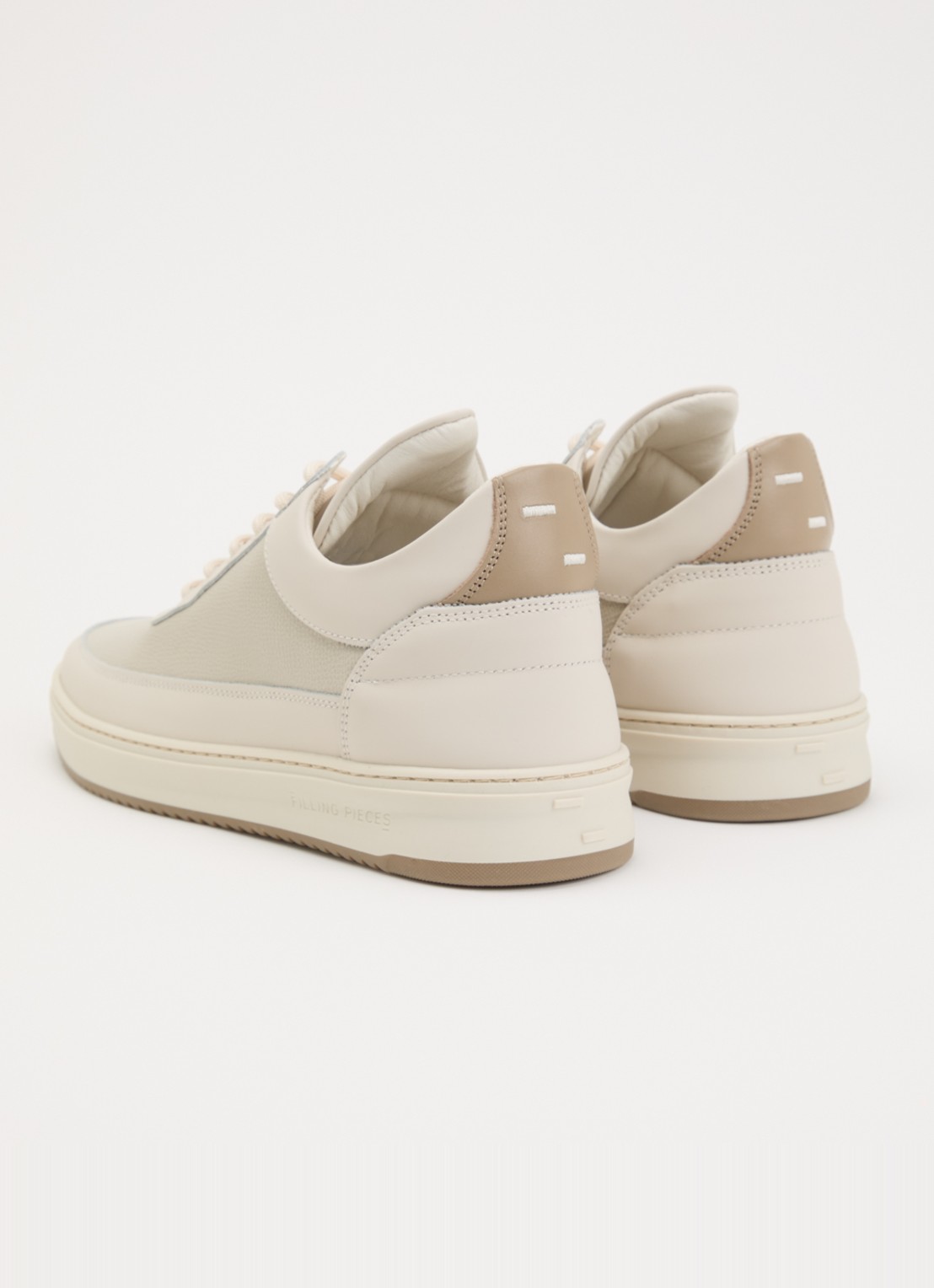 Filling Pieces Low Top Tech Cumbs sneaker van leer - achterkant 2 creme