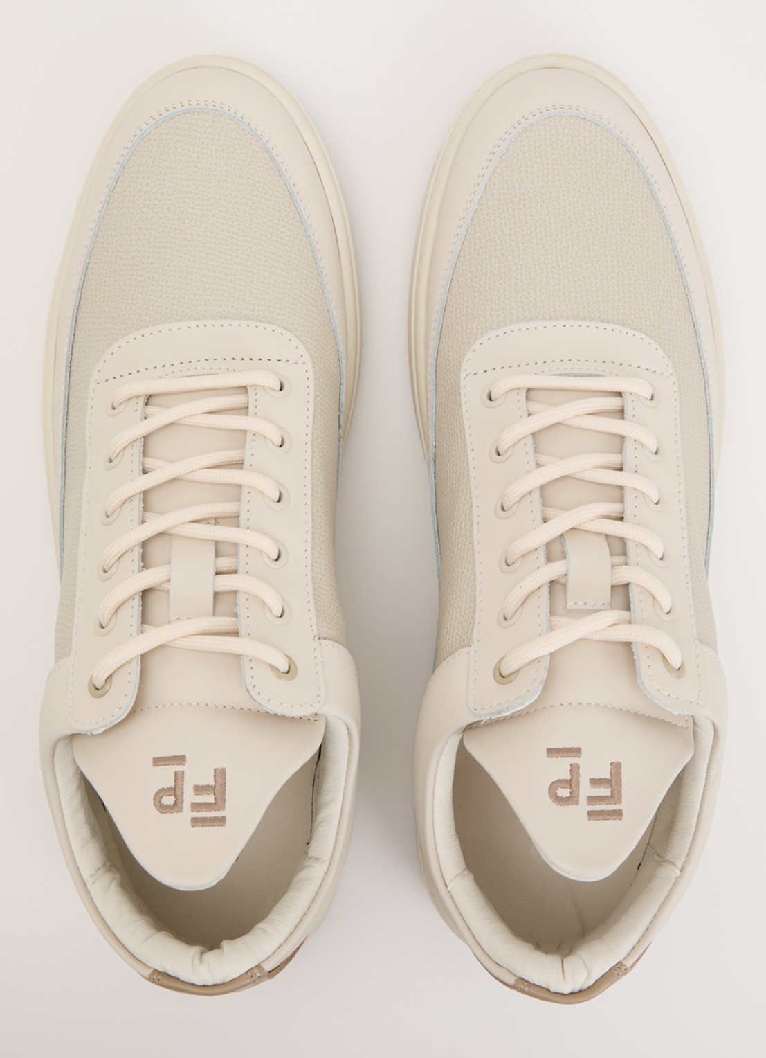 Filling Pieces Low Top Tech Cumbs sneaker van leer - detail 4 creme