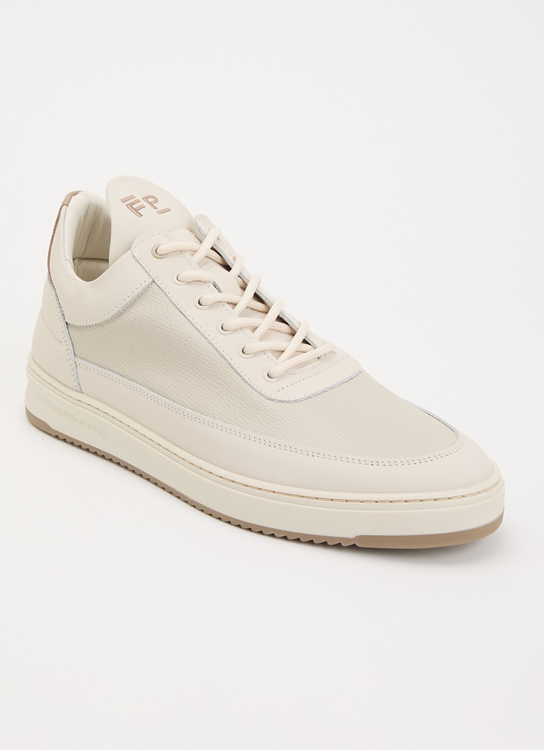Filling Pieces Low Top Tech Cumbs sneaker van leer - voorkant creme