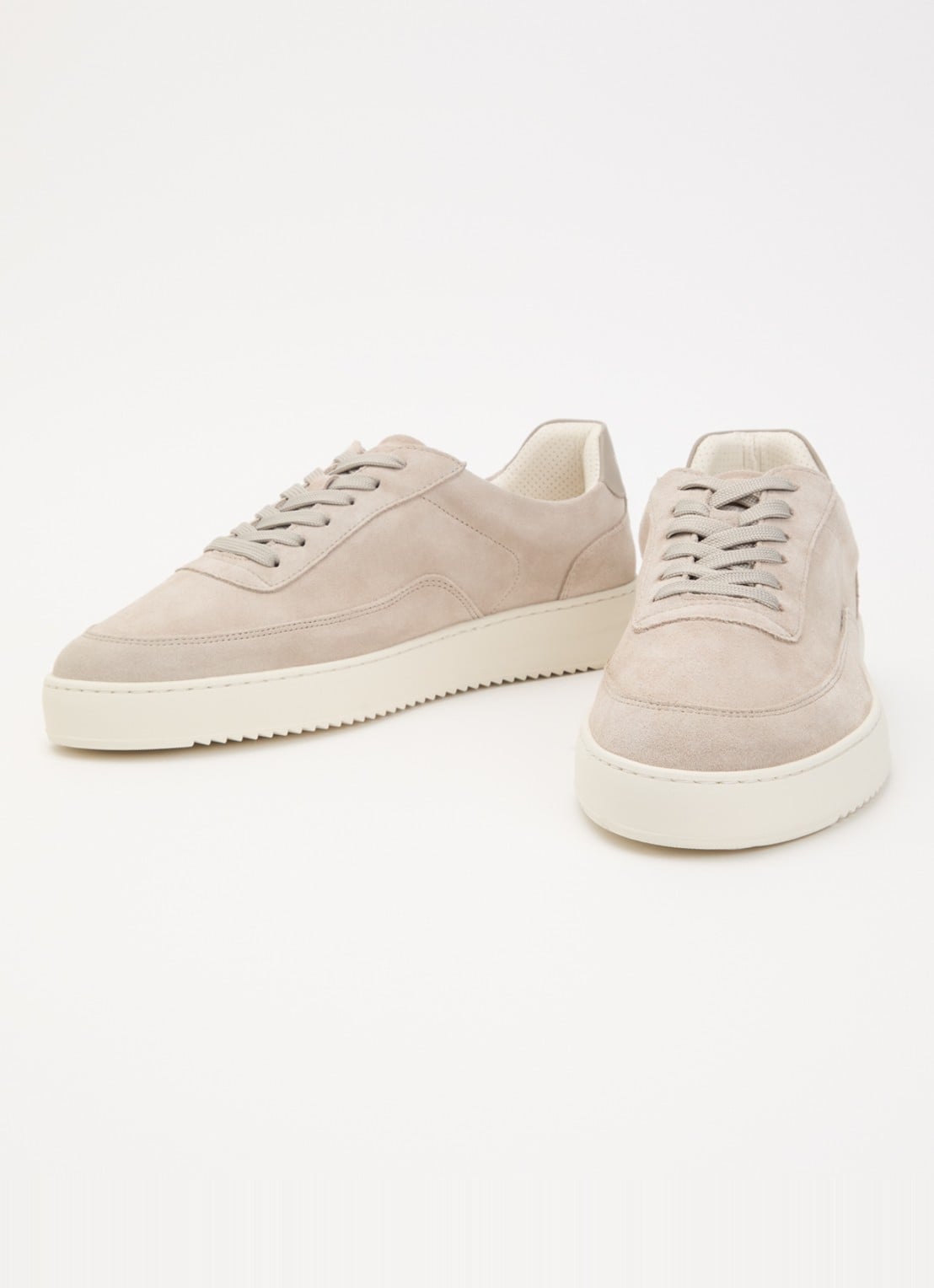 Filling Pieces Mondo sneaker van suède - detail 2 beige