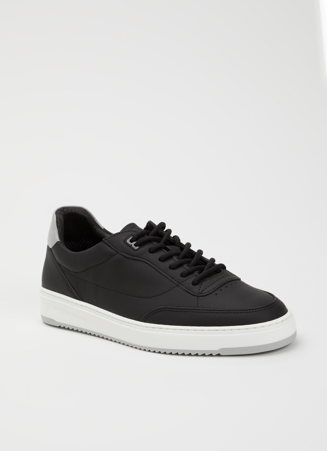 Filling Pieces Mondo Trim sneaker van leer - voorkant 2 zwart