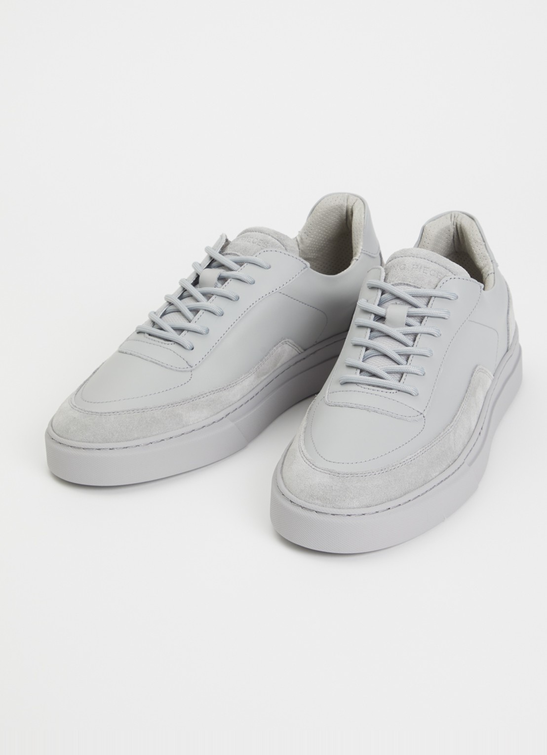 Filling Pieces Mondo Viera sneaker van leer met suède details - detail grijs