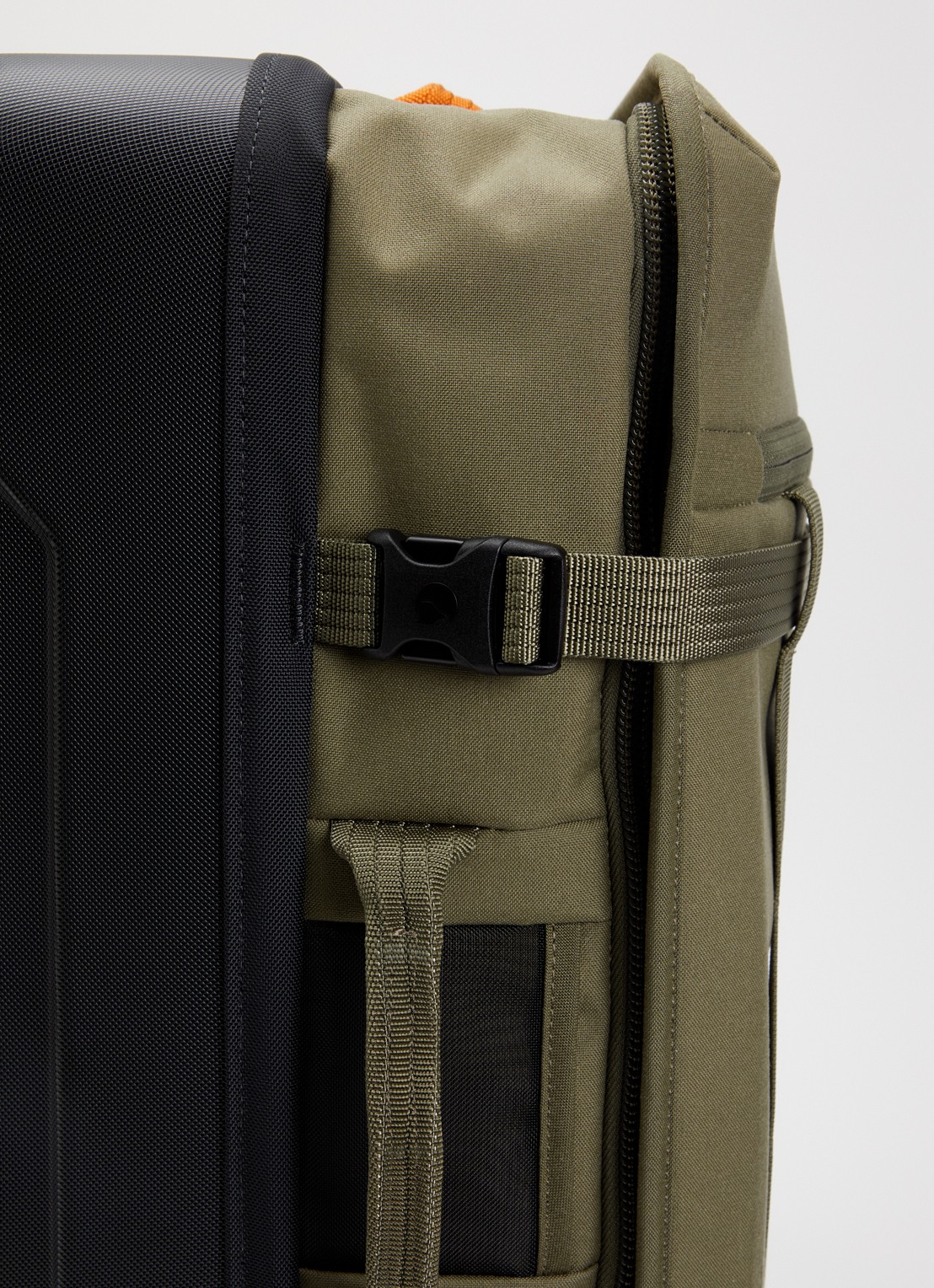 Fjällräven Farden trolley 55 cm - detail 2 groen
