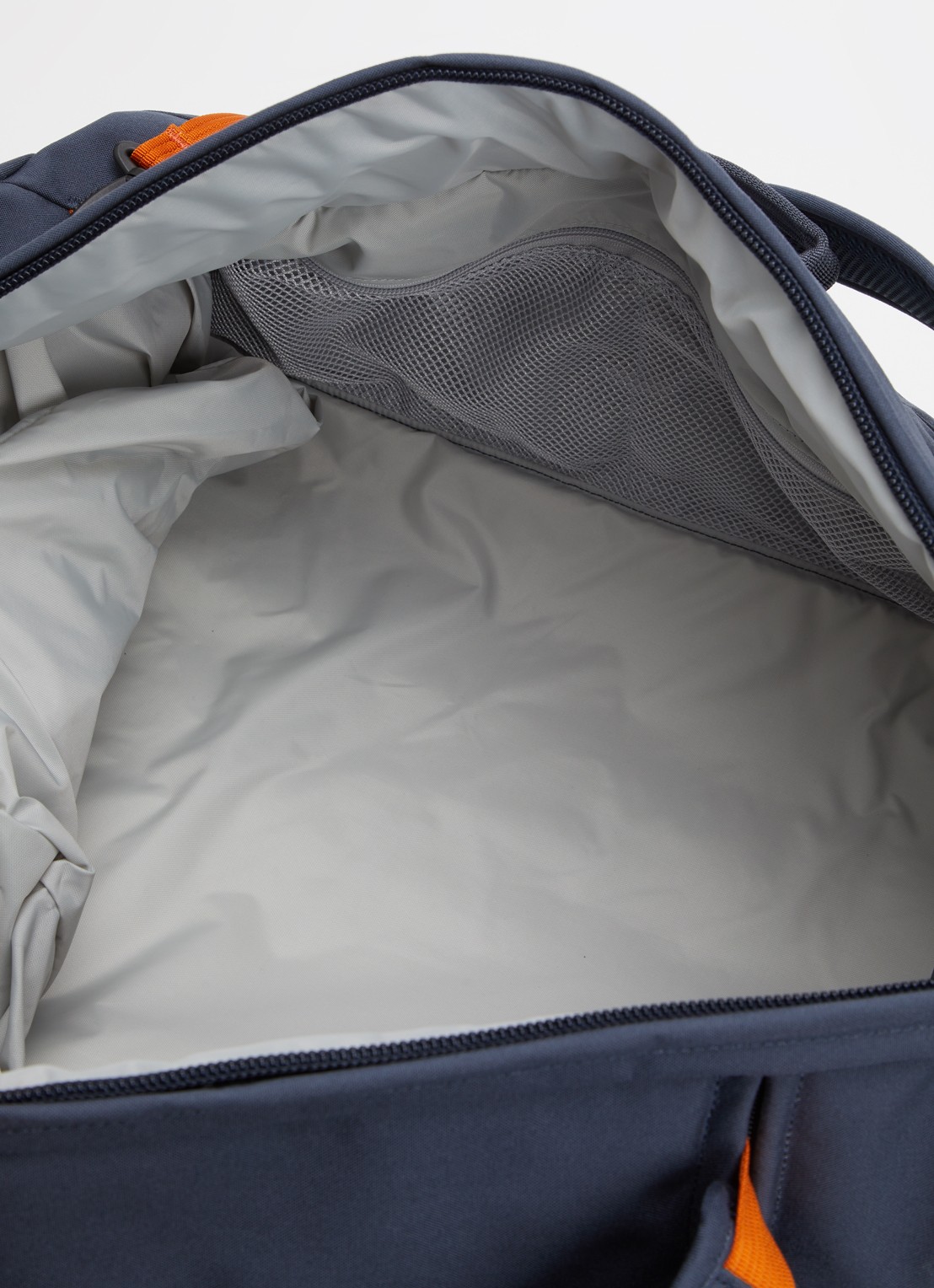 Fjällräven Färden weekendtas met afneembare schouderriem - detail donkerblauw
