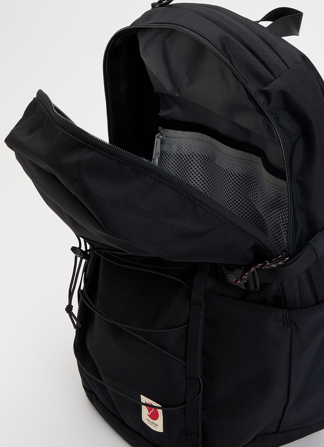 Fjällräven Skule 24 rugzak met 15 inch laptopvak - detail 3 zwart