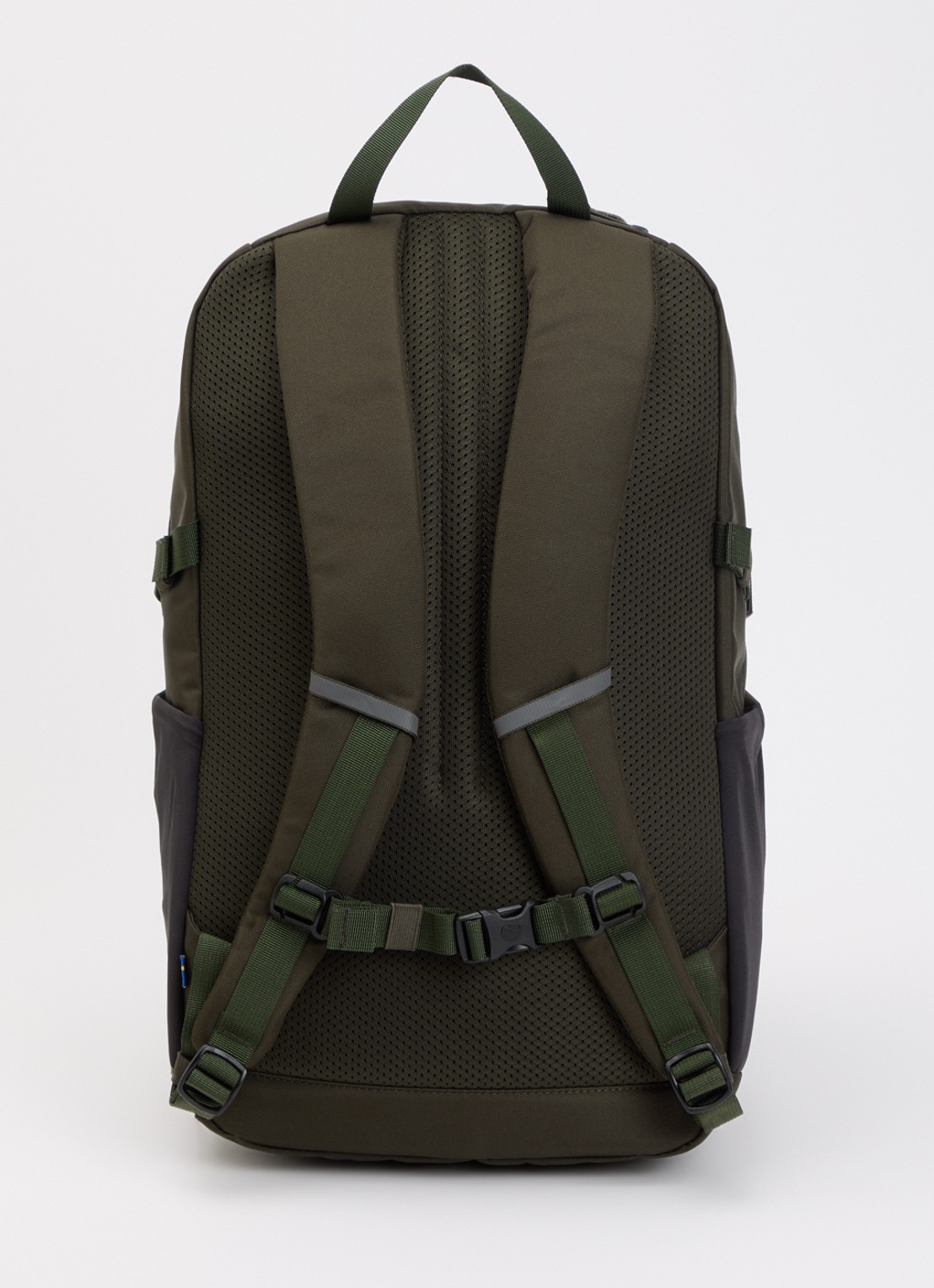 Fjällräven Skule 24 rugzak met 15 inch laptopvak - achterkant legergroen