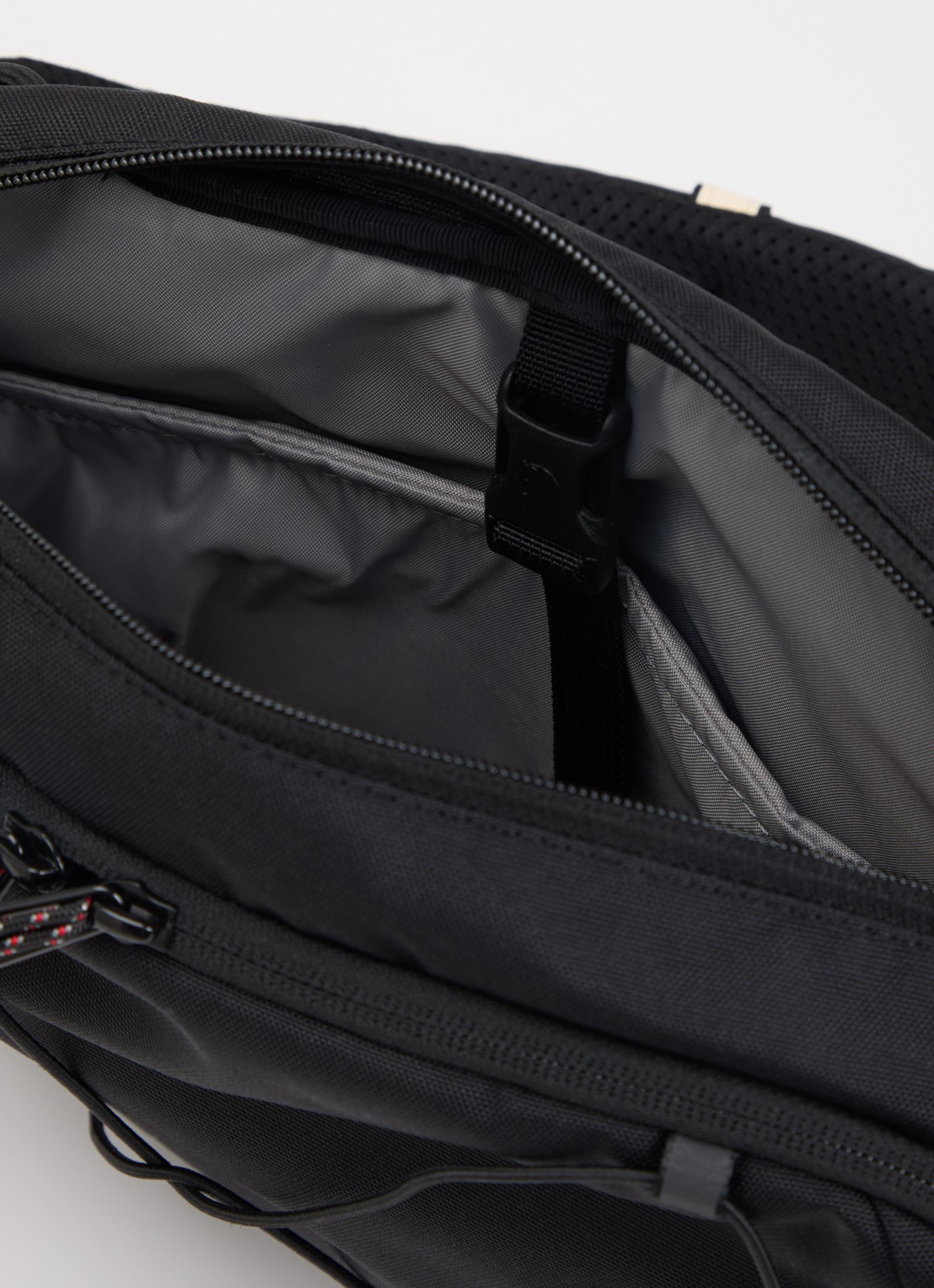Fjällräven Skule Sling 6 crossbodytas met verstelbare schouderriem - detail 3 zwart