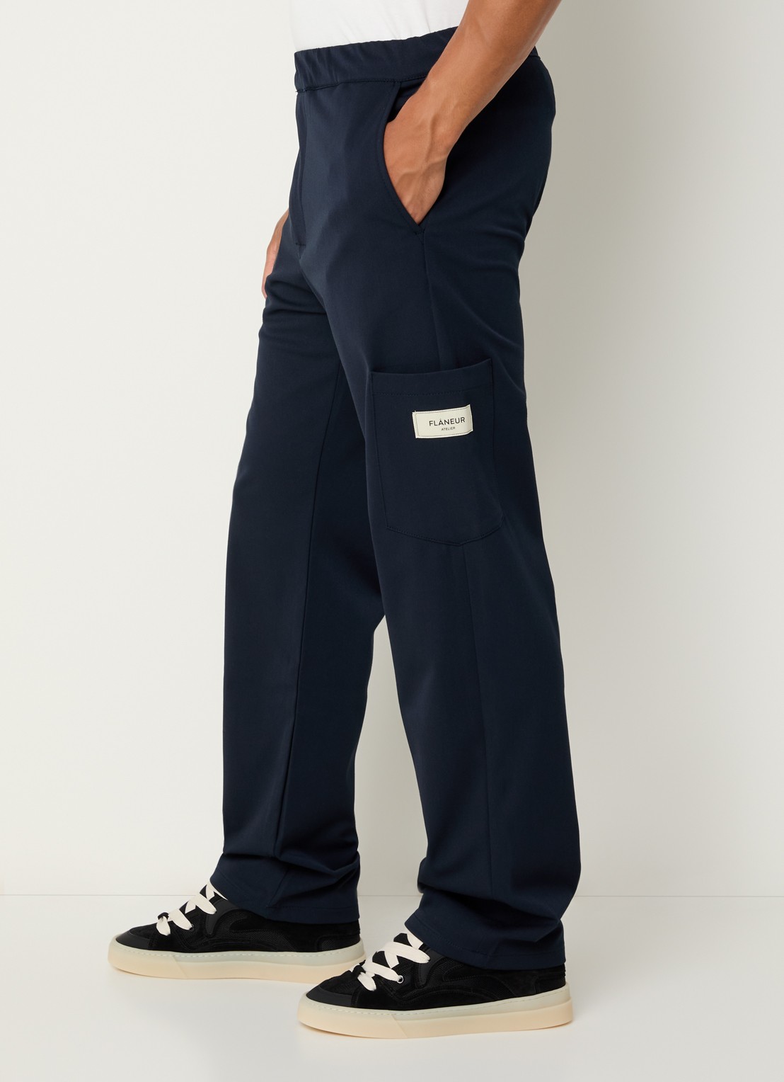 FLÂNEUR Atelier loose fit pantalon met opgestikte zak - detail 5 donkerblauw