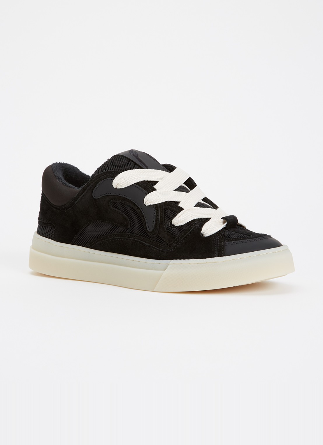 FLÂNEUR Avenue sneaker van kalfssuède met mesh details - voorkant 5 zwart