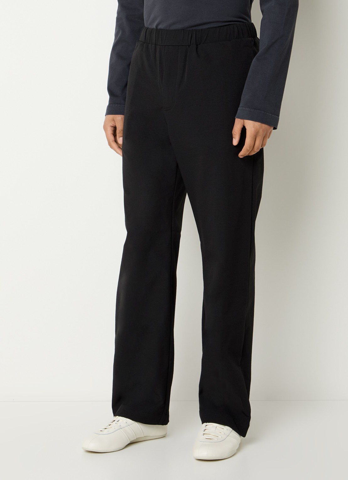 FLÂNEUR Badge straight fit broek met steekzakken - detail 4 zwart