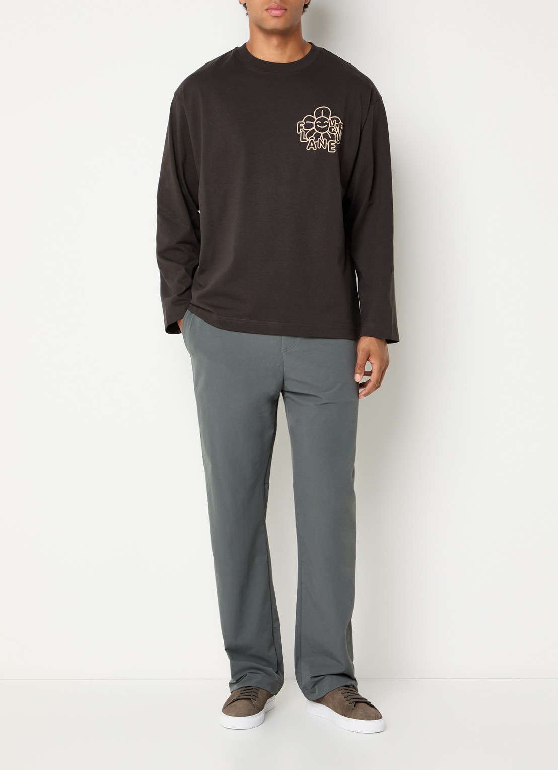 FLÂNEUR Badge straight fit broek met steekzakken - voorkant 5 grijs