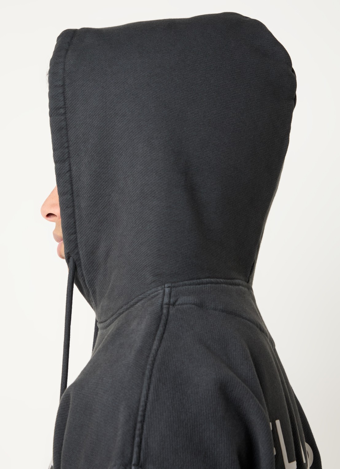 FLÂNEUR Hoodie met logo- en backprint - detail 3 antraciet
