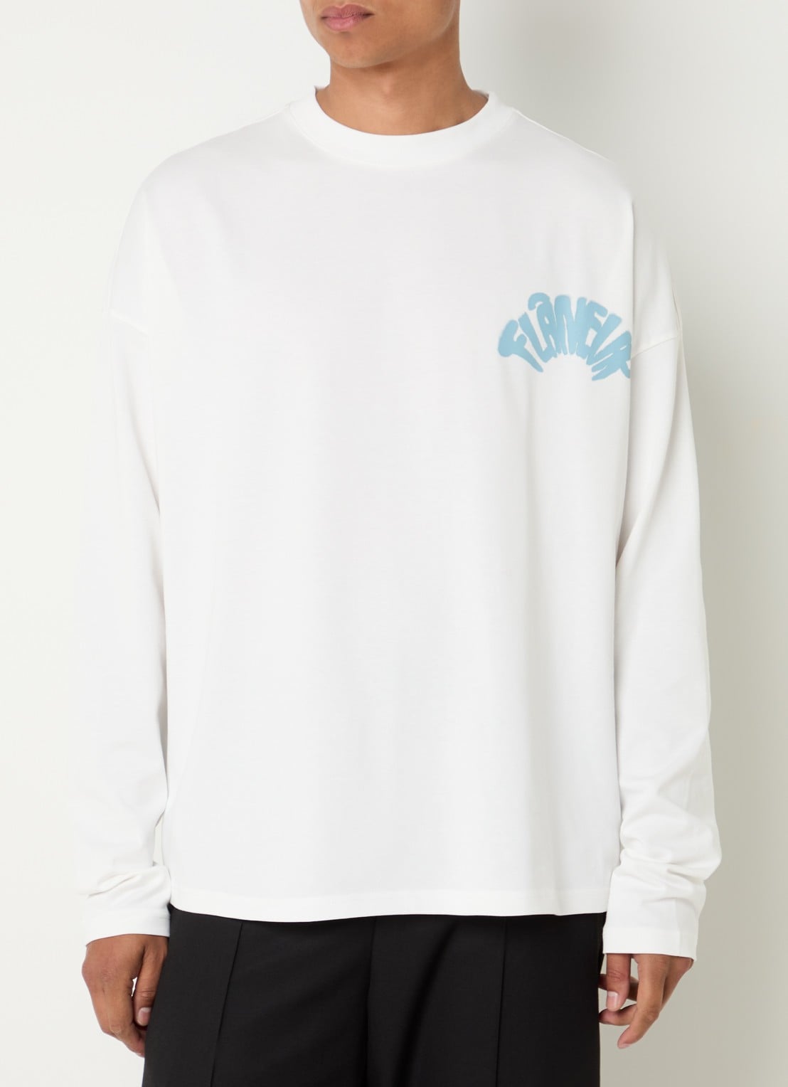 FLÂNEUR Longsleeve met logo- en backprint - achterkant wit